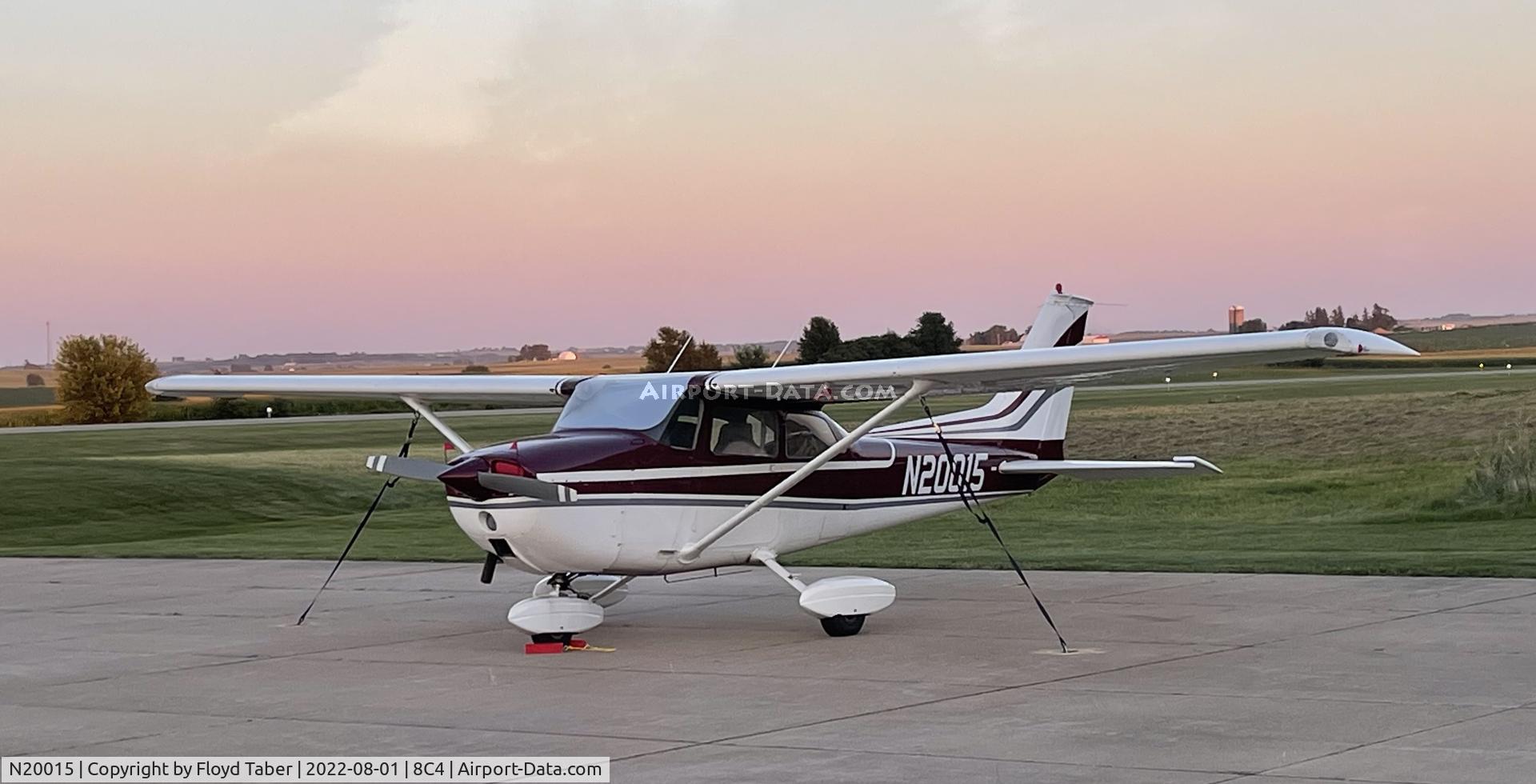 N20015, 1972 Cessna 172M C/N 17260931, Tied down at the ramp