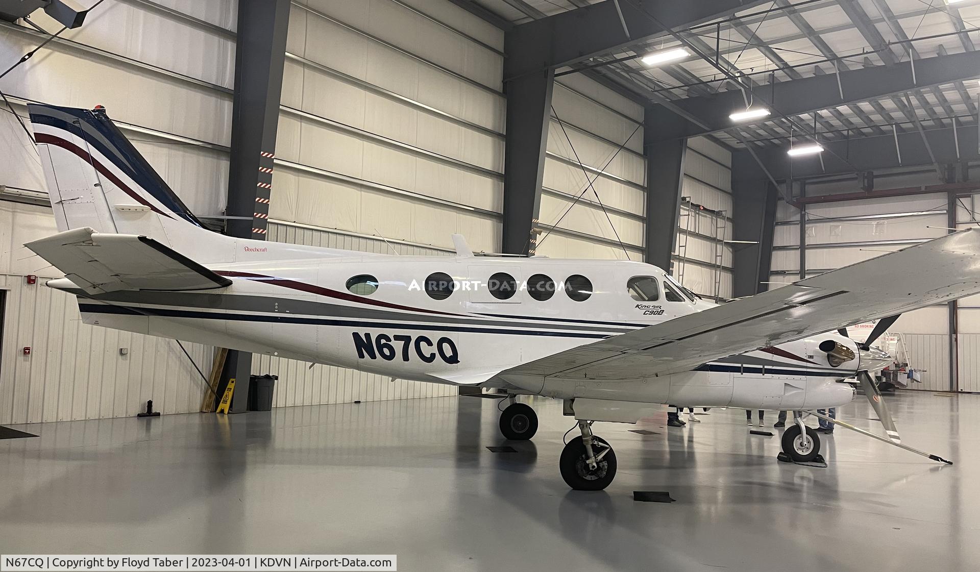 N67CQ, 2000 Raytheon Aircraft Company C90A C/N LJ-1619, In the hangar