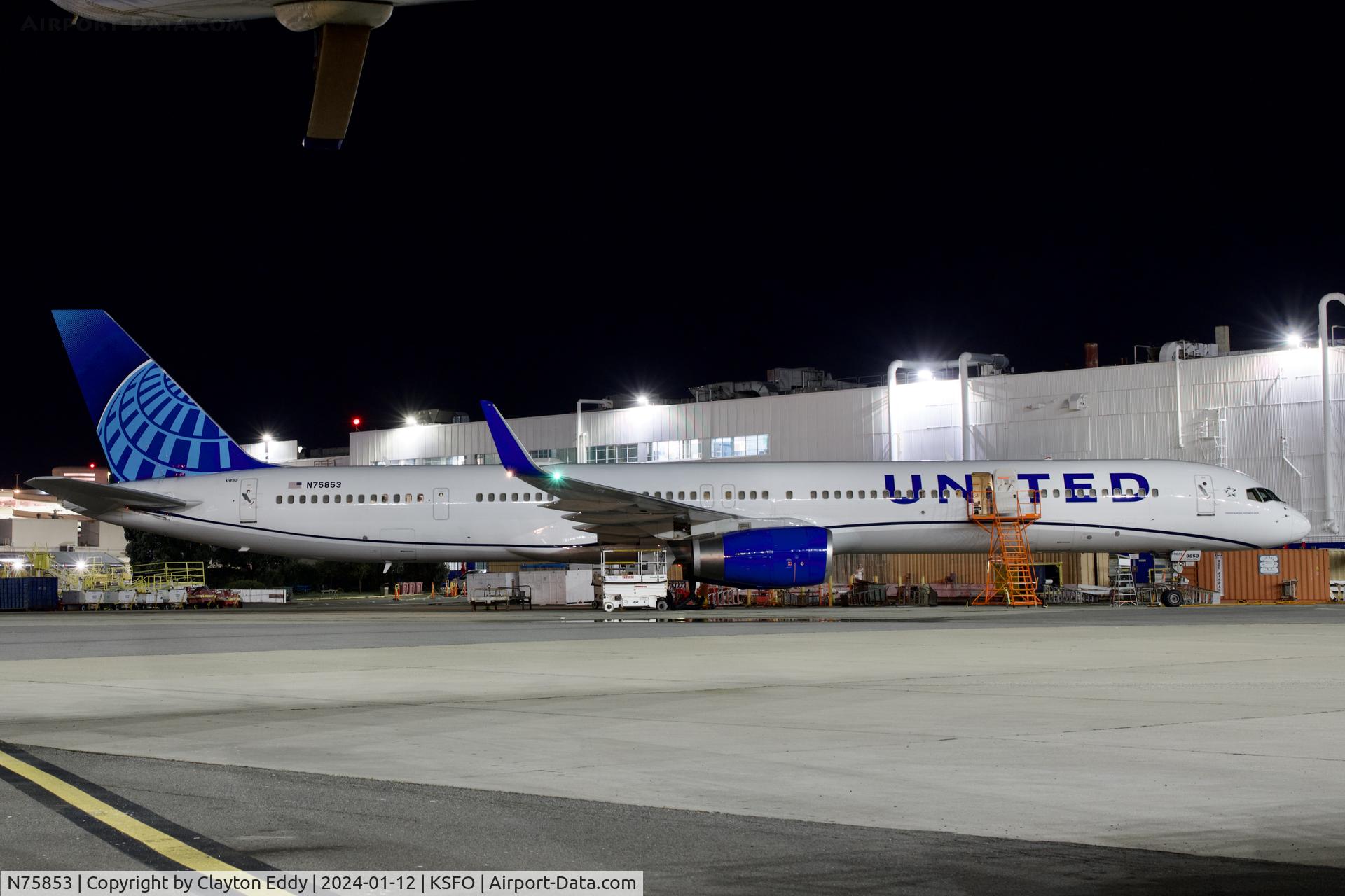 N75853, 2002 Boeing 757-324 C/N 32812, SFO 2024.
