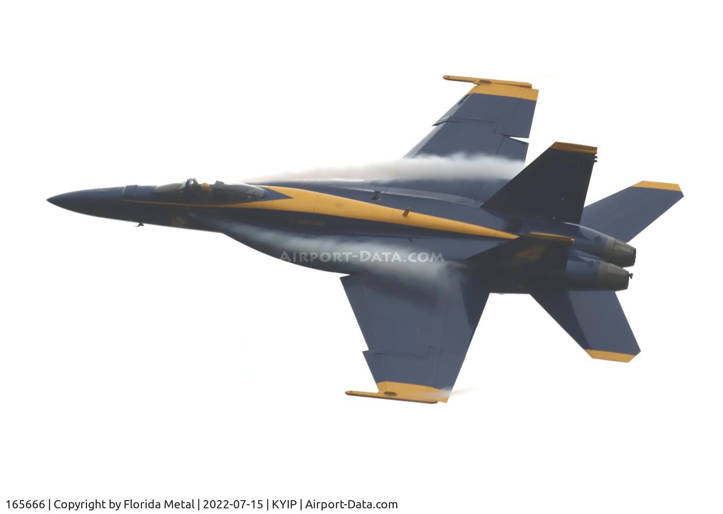165666, Boeing F/A-18E Super Hornet C/N 1517/E020, Blue Angels F-18E zx