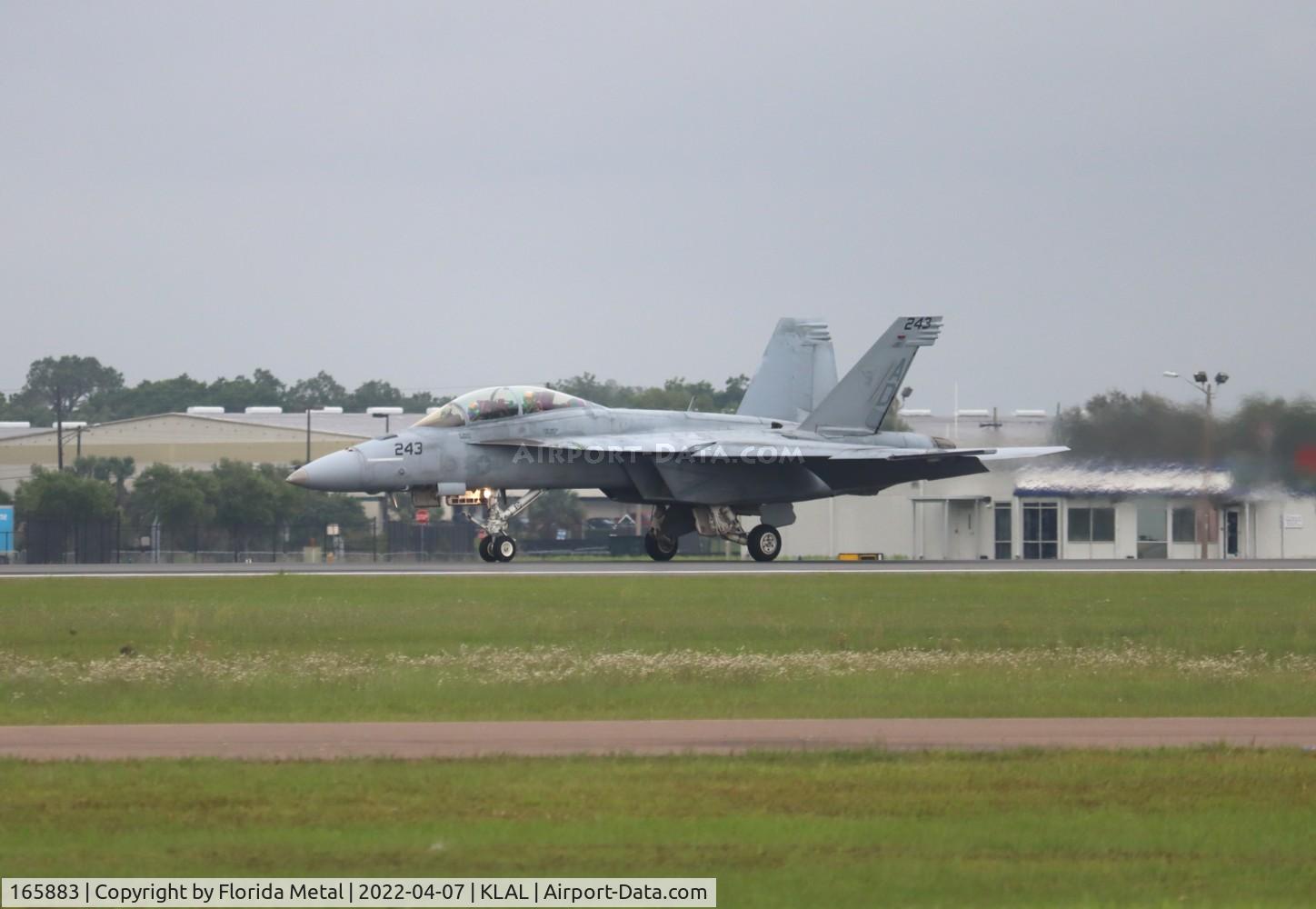 165883, Boeing F/A-18F Super Hornet C/N F043, F-18F zx