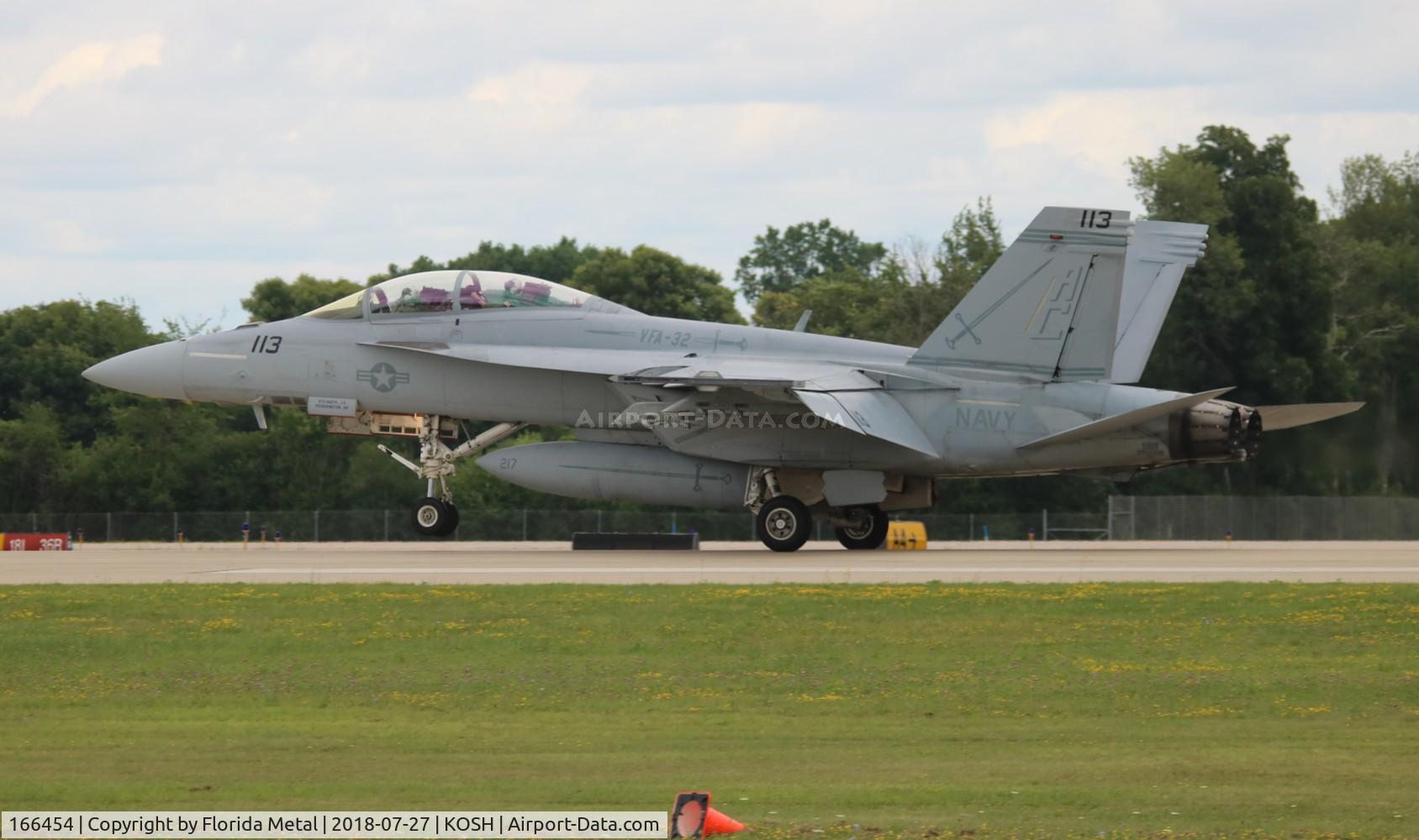 166454, Boeing F/A-18F Super Hornet C/N F089, OSH 18 zx