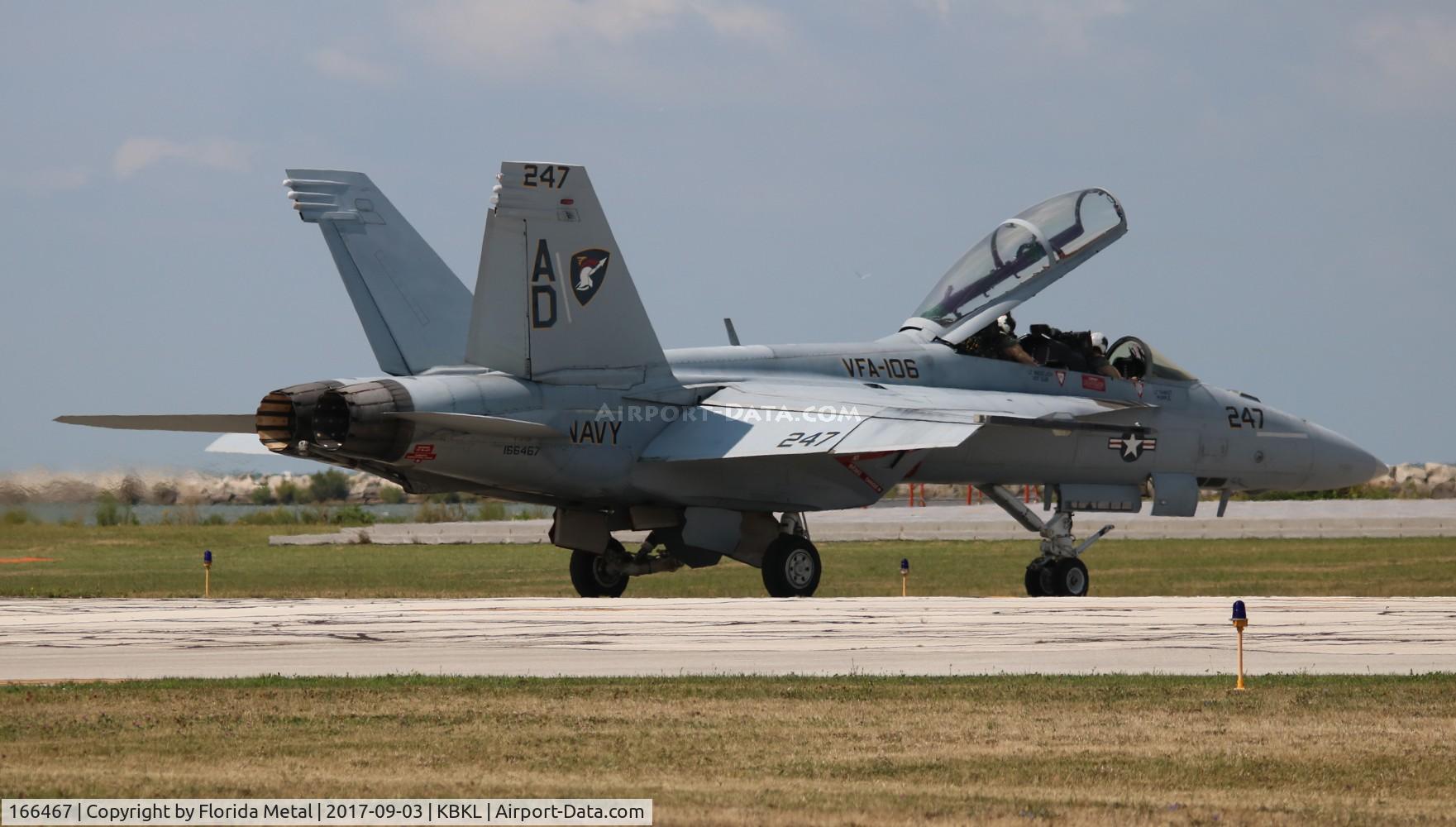 166467, Boeing F/A-18F Super Hornet C/N F102, Cleveland Air Show 2017 zx