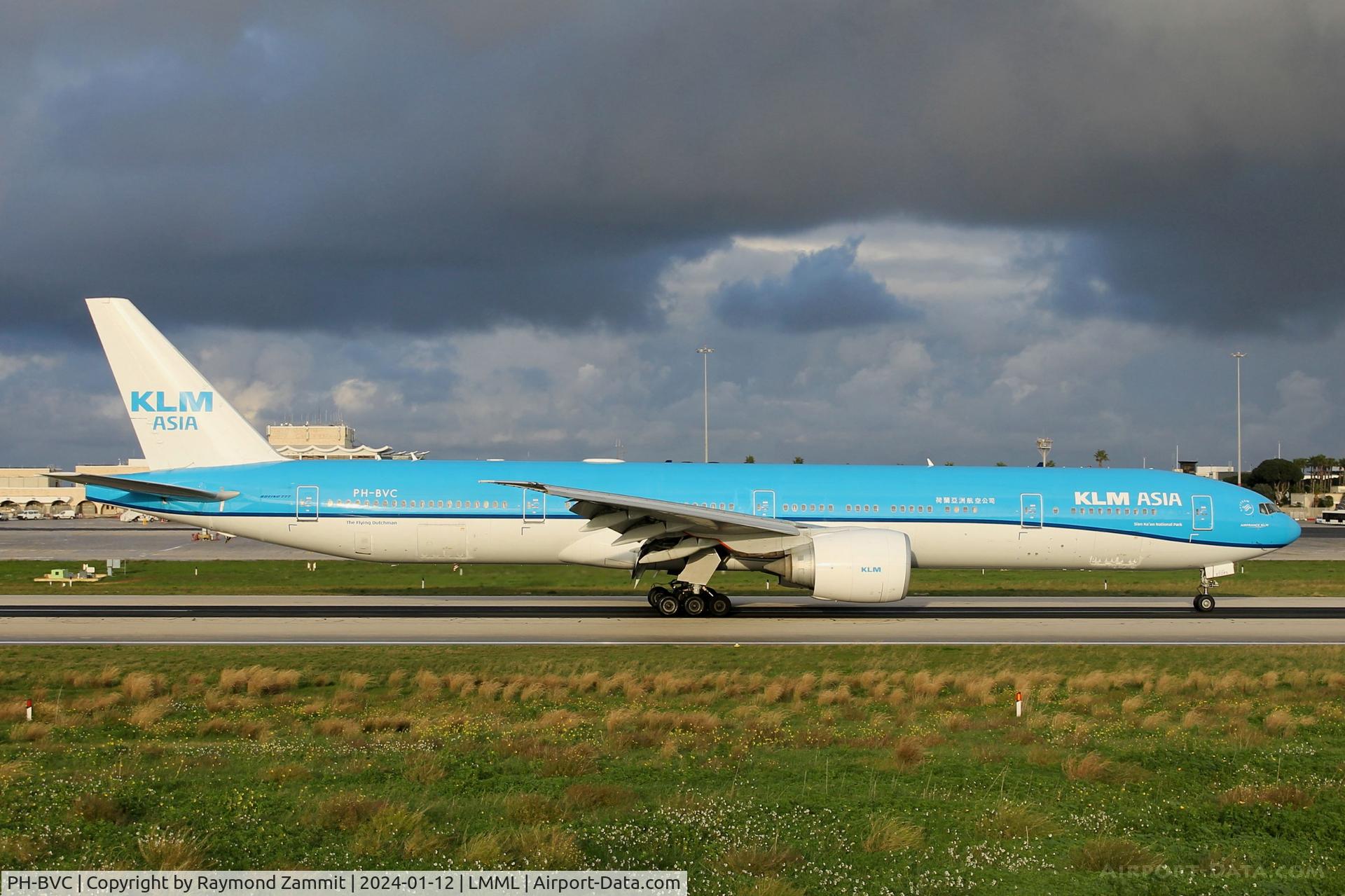 PH-BVC, 2009 Boeing 777-306/ER C/N 37582, B777 PH-BVC KLM