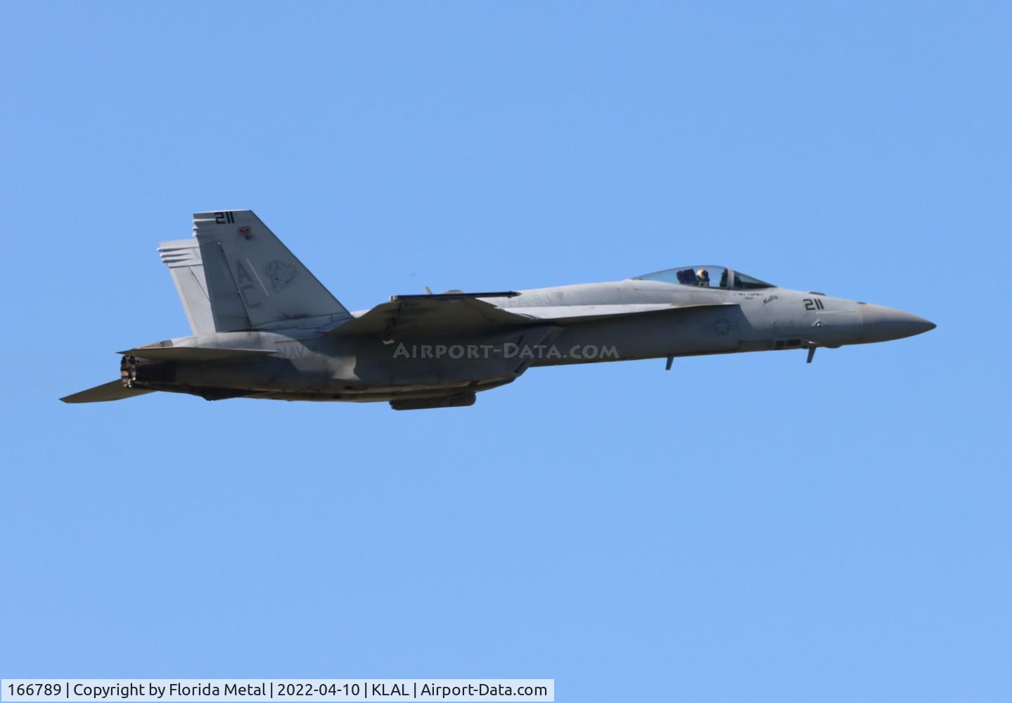 166789, Boeing F/A-18E Super Hornet C/N E135, F-18E zx