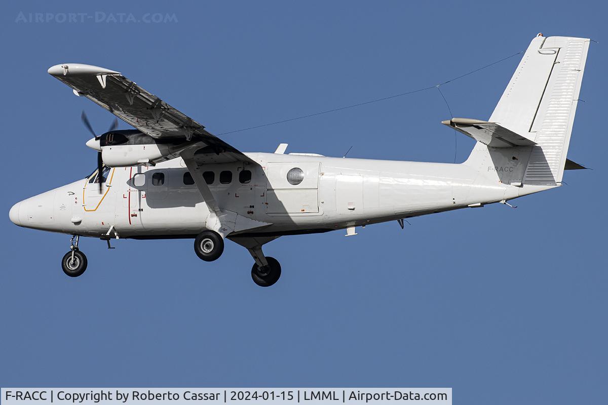 F-RACC, 1970 De Havilland Canada DHC-6-300 Twin Otter C/N 292, Runway 31