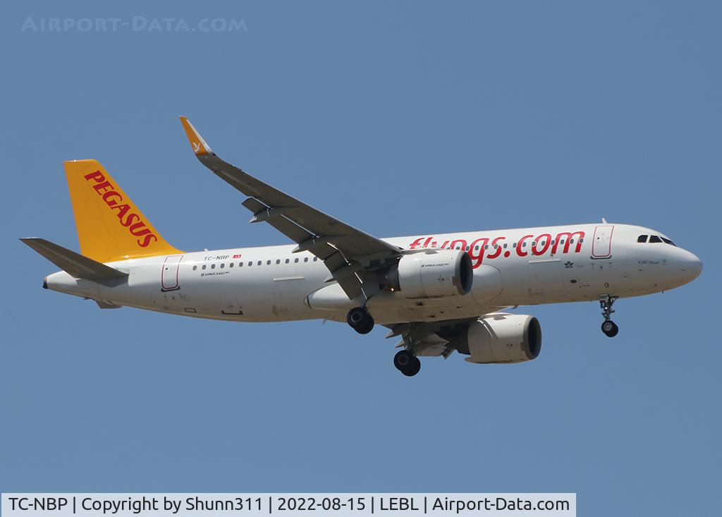 TC-NBP, 2018 Airbus A320-251NEO C/N 8113, Landing rwy 06L