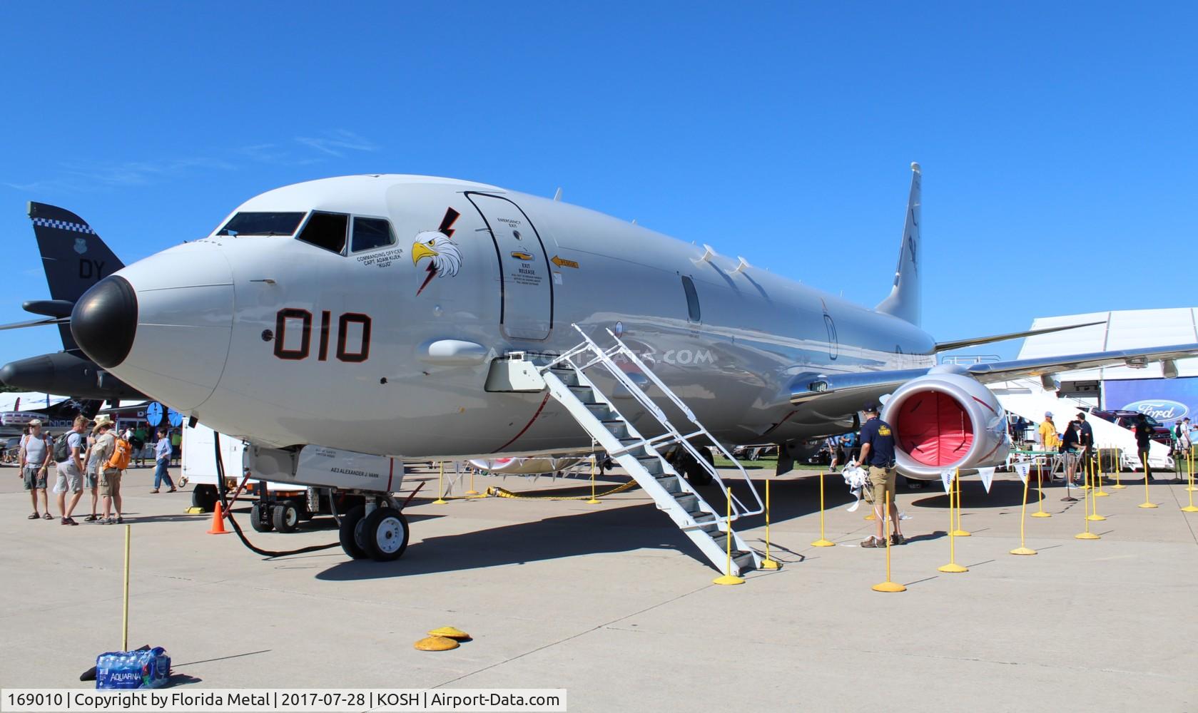 169010, 2016 Boeing P-8A Poseidon C/N 44950, OSH 17 zx