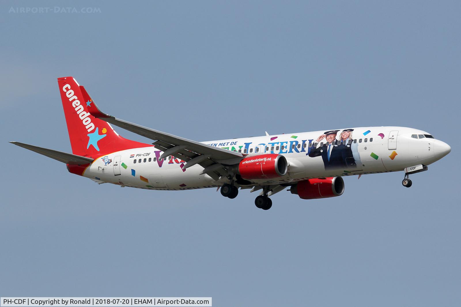PH-CDF, 1999 Boeing 737-804 C/N 28227, at spl