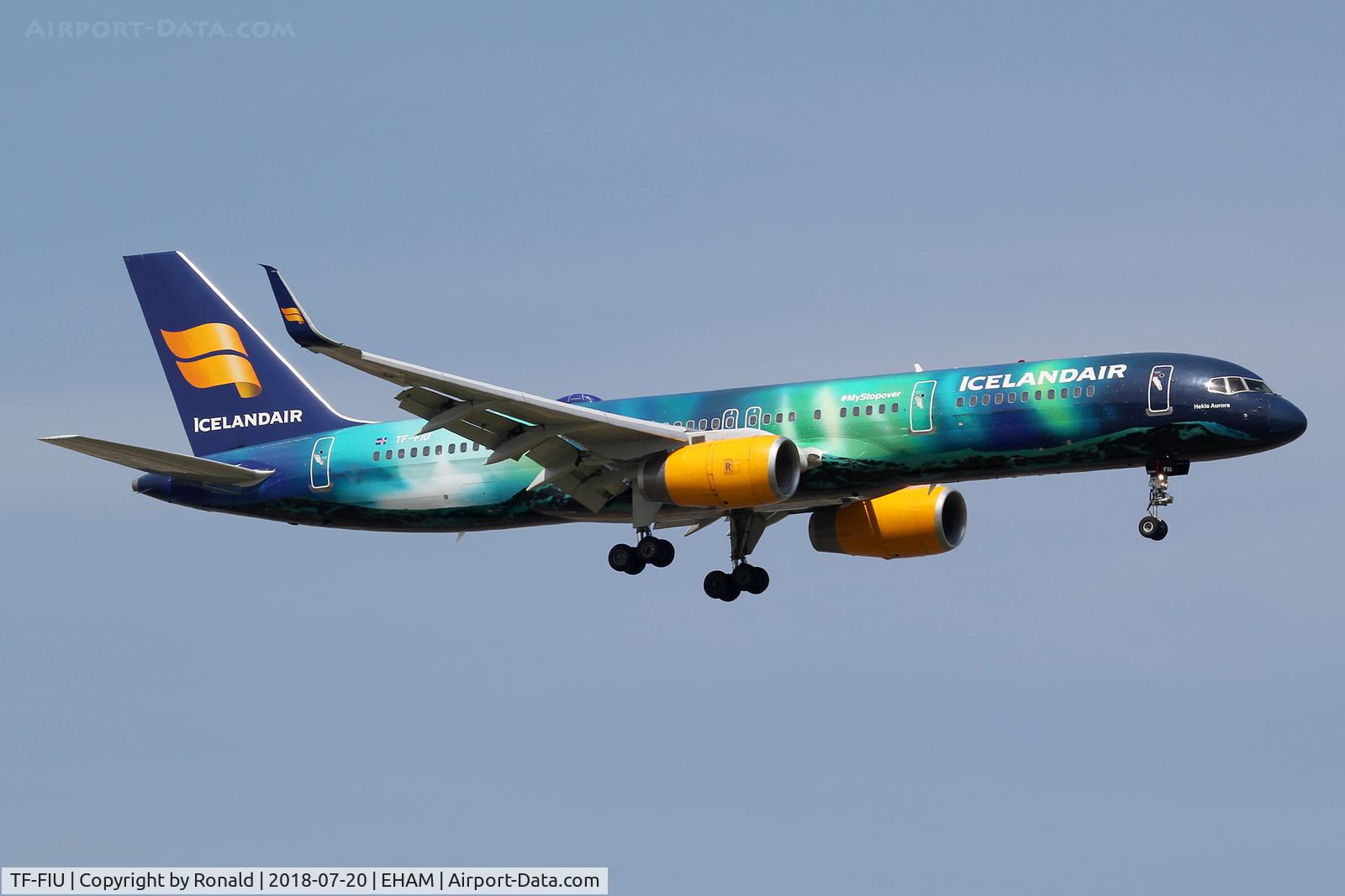 TF-FIU, 1994 Boeing 757-256 C/N 26243, at spl