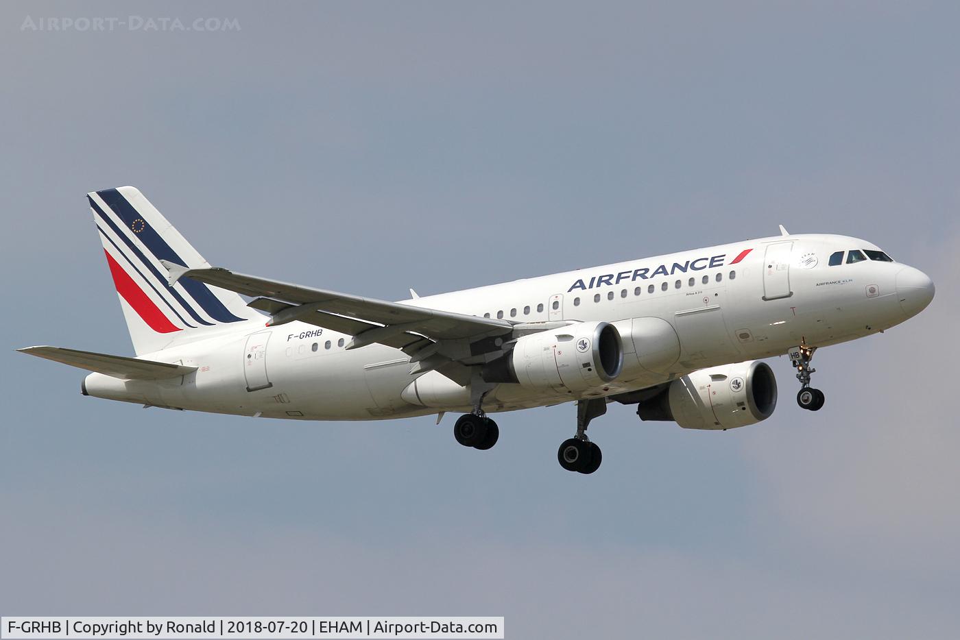 F-GRHB, 1999 Airbus A319-111 C/N 985, at spl