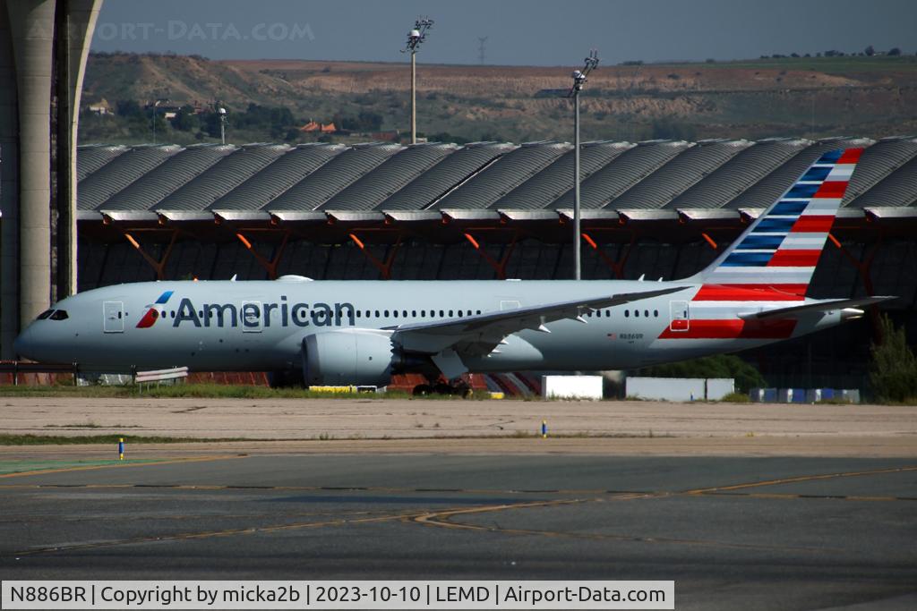 N886BR, 2023 Boeing 787-8 Dreamliner C/N 66006, Taxiing
