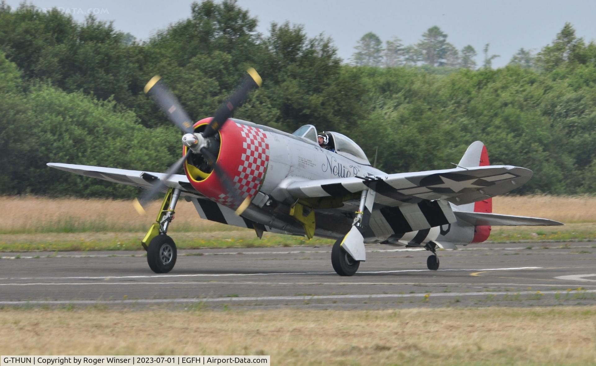 G-THUN, 1945 Republic P-47D Thunderbolt C/N 399-55731, Visiting Thunderbolt arriving Runway 22.