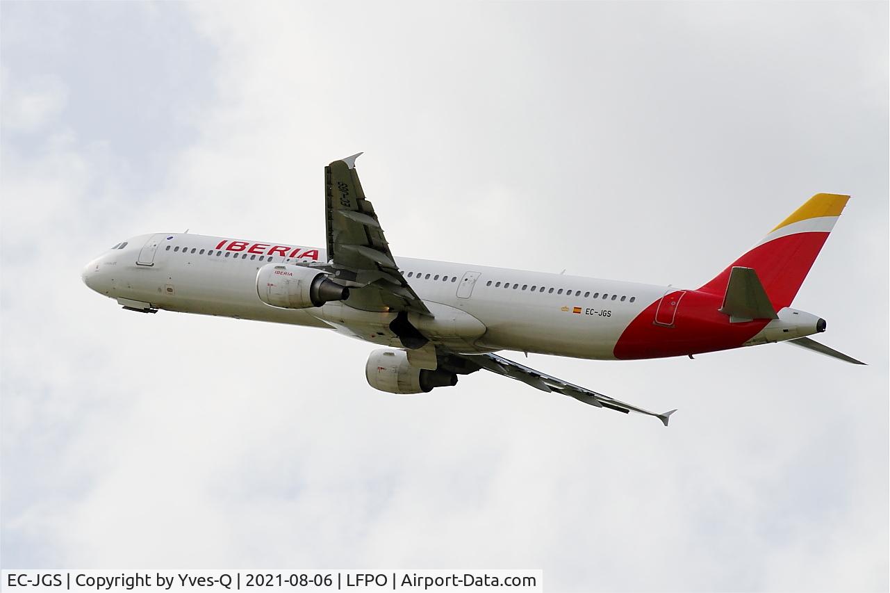 EC-JGS, 2005 Airbus A321-211 C/N 2472, Airbus A321-211, Climbing from rwy 24,Paris Orly airport (LFPO-ORY)