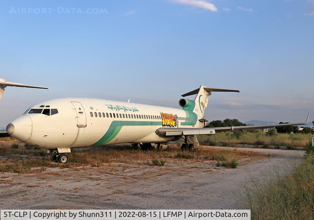 5T-CLP, 1979 Boeing 727-294 C/N 22044, Still stored without engines... additional graffiti on the left side fuselage...
