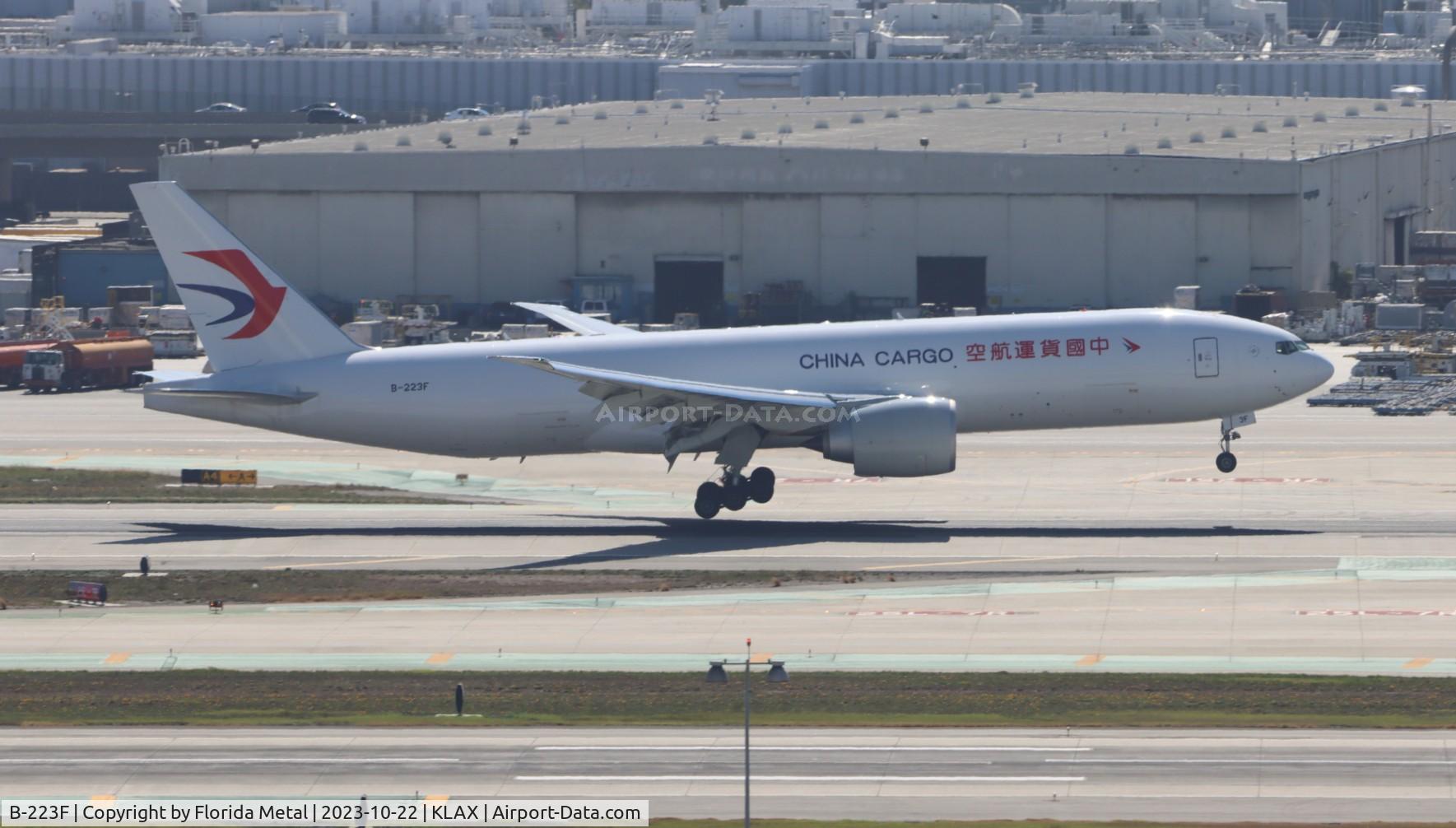 B-223F, 2023 Boeing 777-F C/N 67800, CKK 77LRF zx PVG / ZSPD - LAX