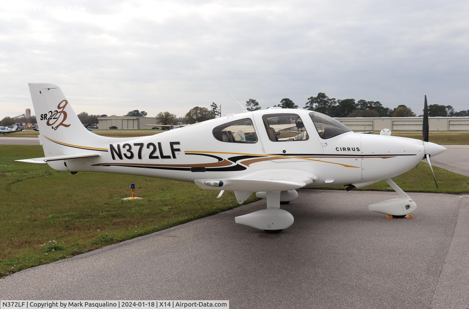 N372LF, 2004 Cirrus SR22 C/N 1074, Cirrus SR22