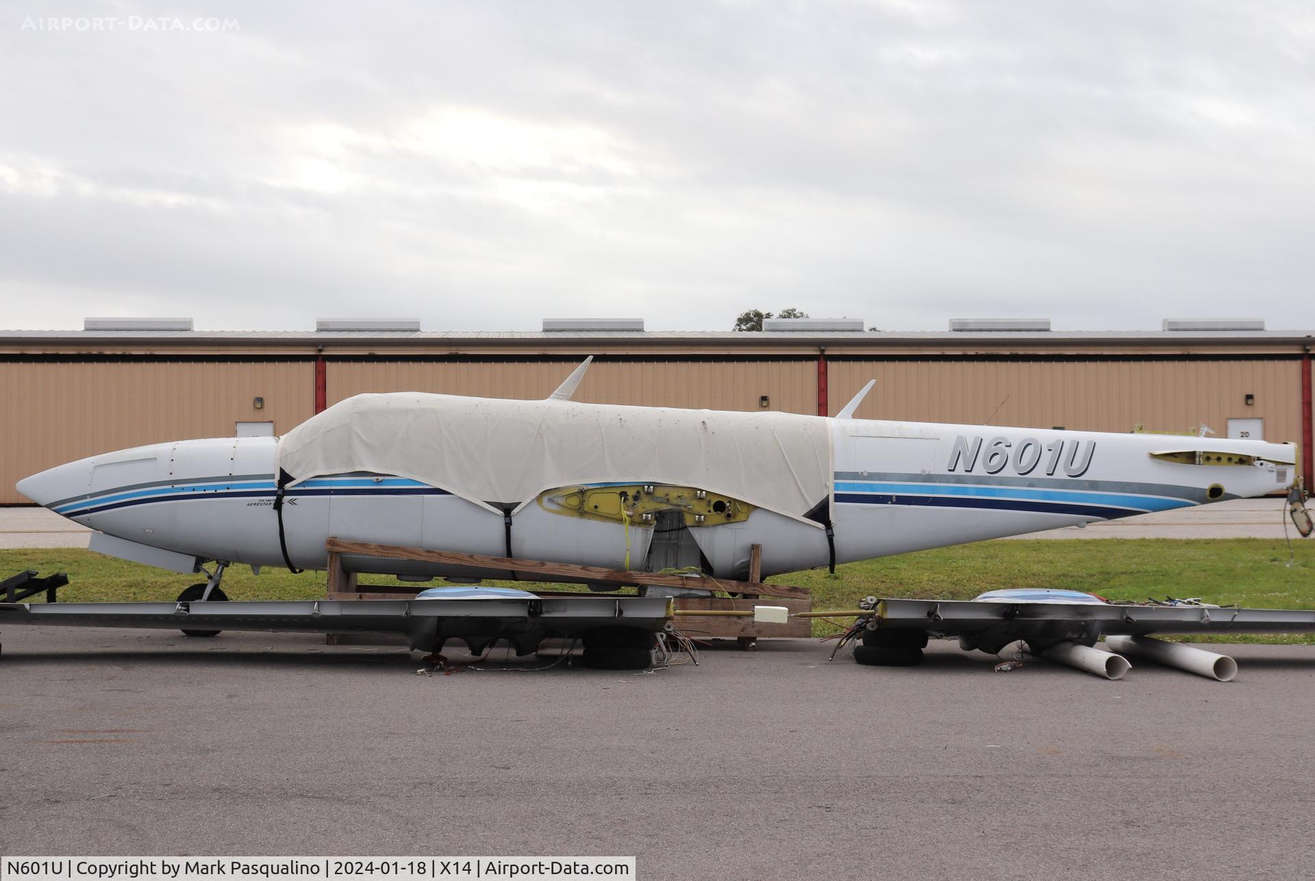 N601U, 1977 Smith Aerostar 601P C/N 61P-0428-158, Aerostar 601P