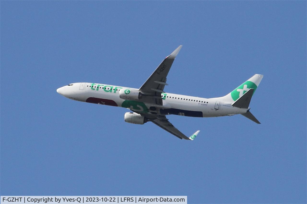 F-GZHT, 2015 Boeing 737-85R C/N 41332/5392, Boeing 737-85R, long approach rwy 21, Nantes-Atlantique airport (LFRS-NTE)
