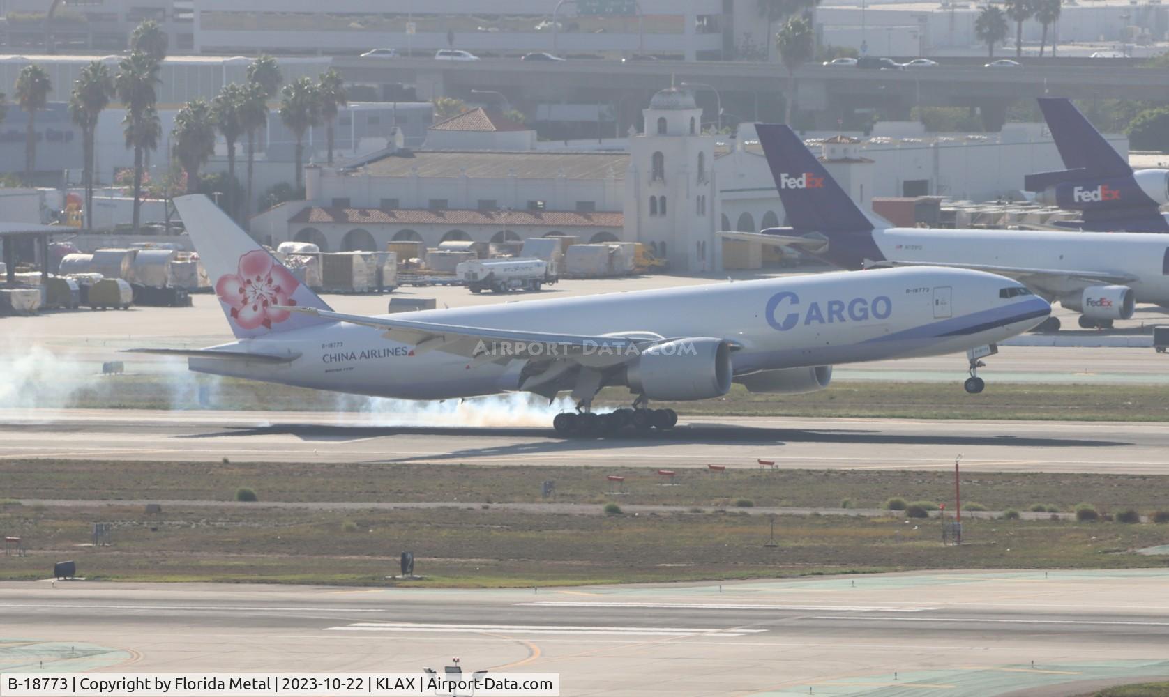B-18773, 2021 Boeing 777F C/N 66892, CAL 77LRF zx TPE-LAX