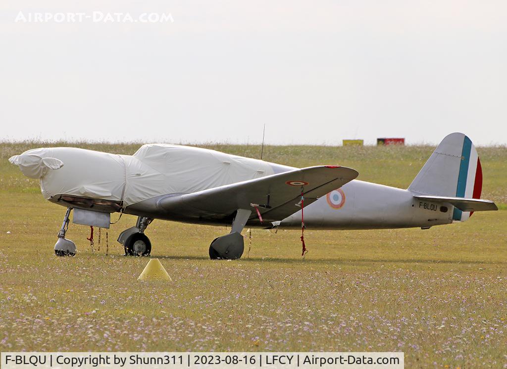 F-BLQU, 1948 Nord 1101 Noralpha C/N 136, Parked in the grass...