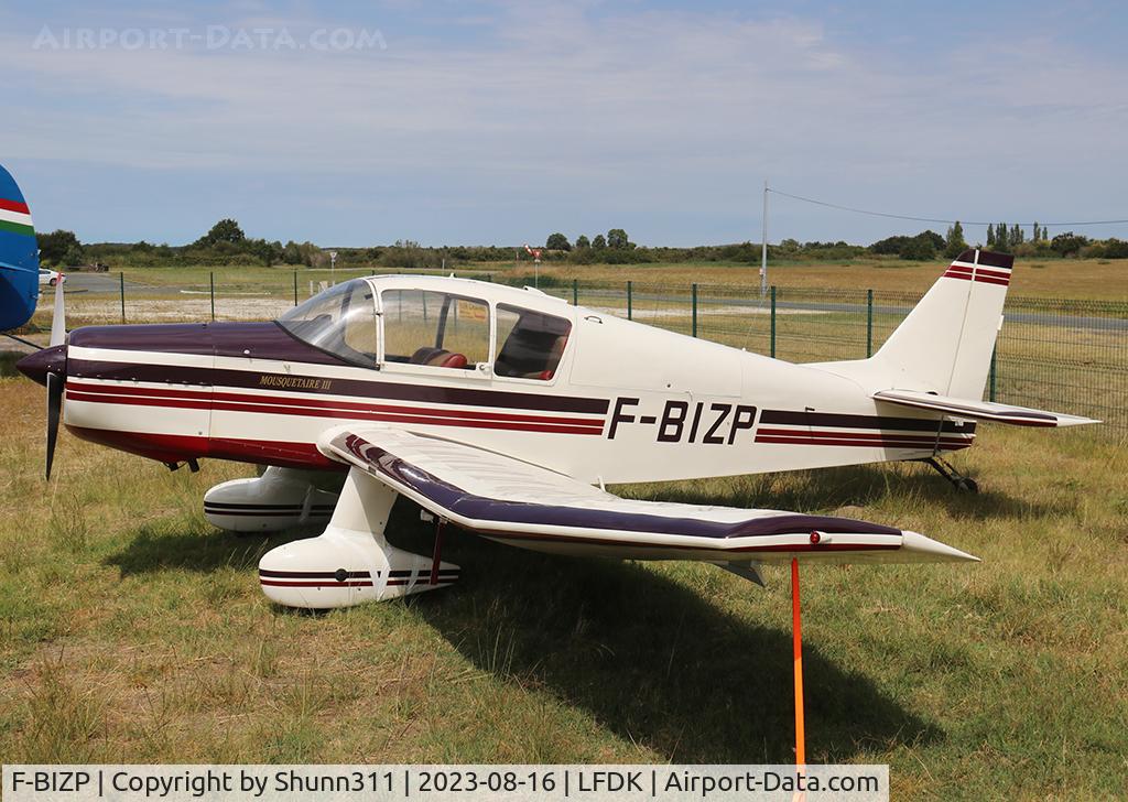 F-BIZP, SAN Jodel D-140C Mousquetaire III C/N 29, Parked...