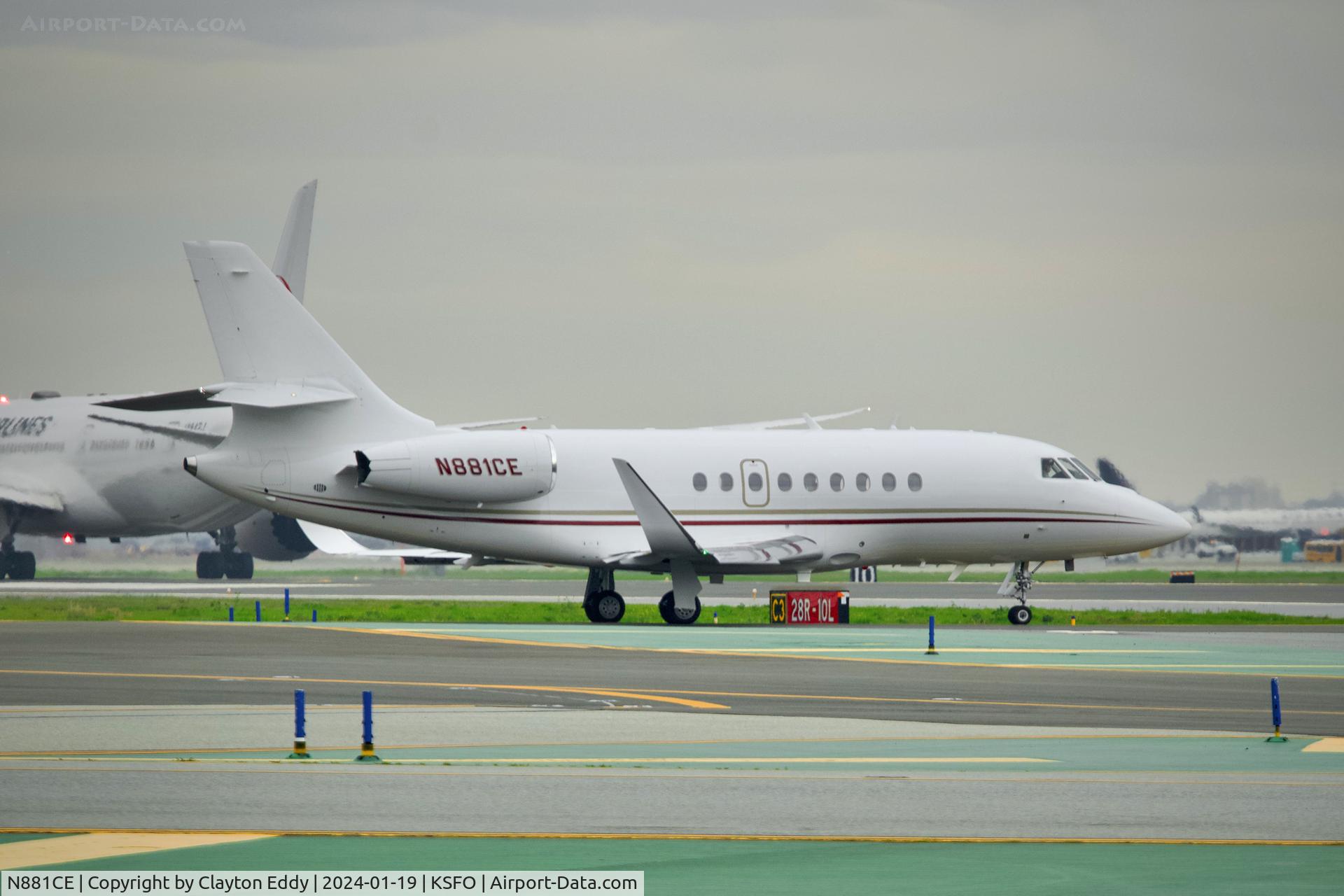 N881CE, 2020 Dassault Falcon 2000EX C/N 368, SFO 2024.