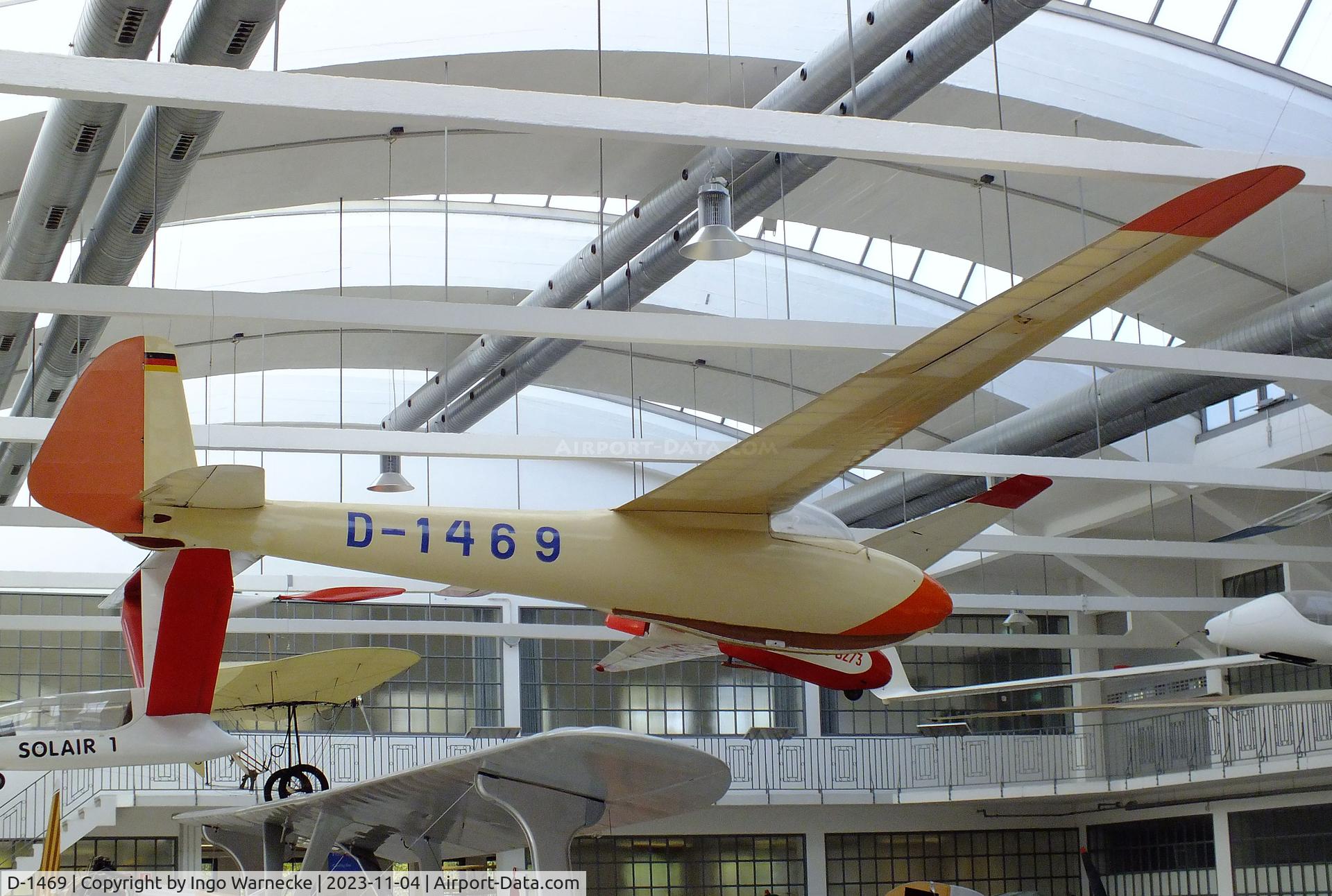 D-1469, 1959 DFS Olympia-Meise C/N Not found D-1469, DFS (M. Dorfner, F. Unfried) Olympia-Meise at the Flugwerft Schleißheim of Deutsches Museum, Oberschleißheim