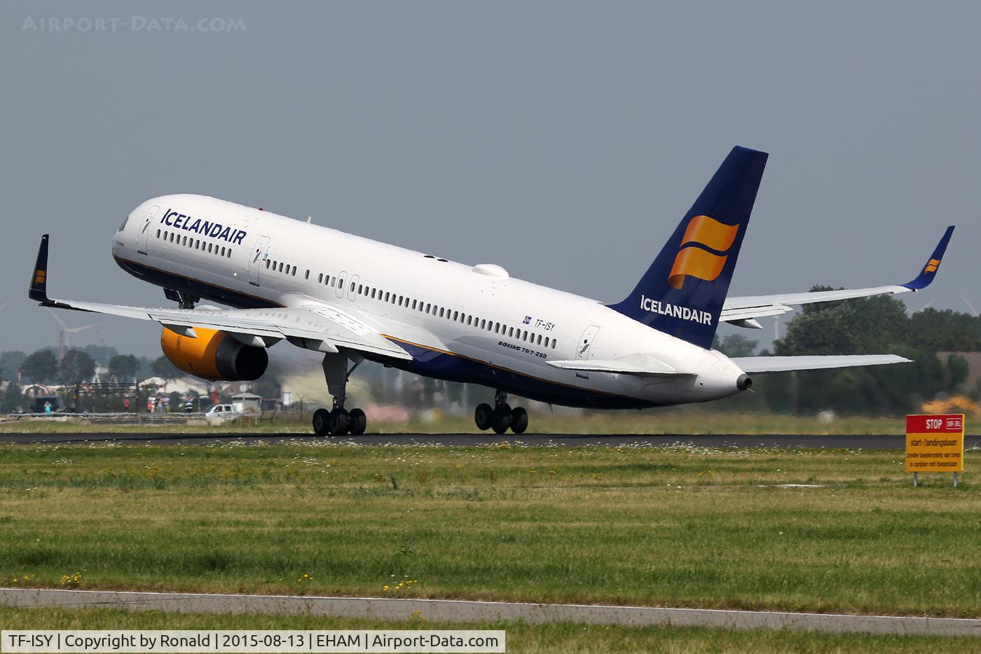 TF-ISY, 1991 Boeing 757-223 C/N 24594, at spl