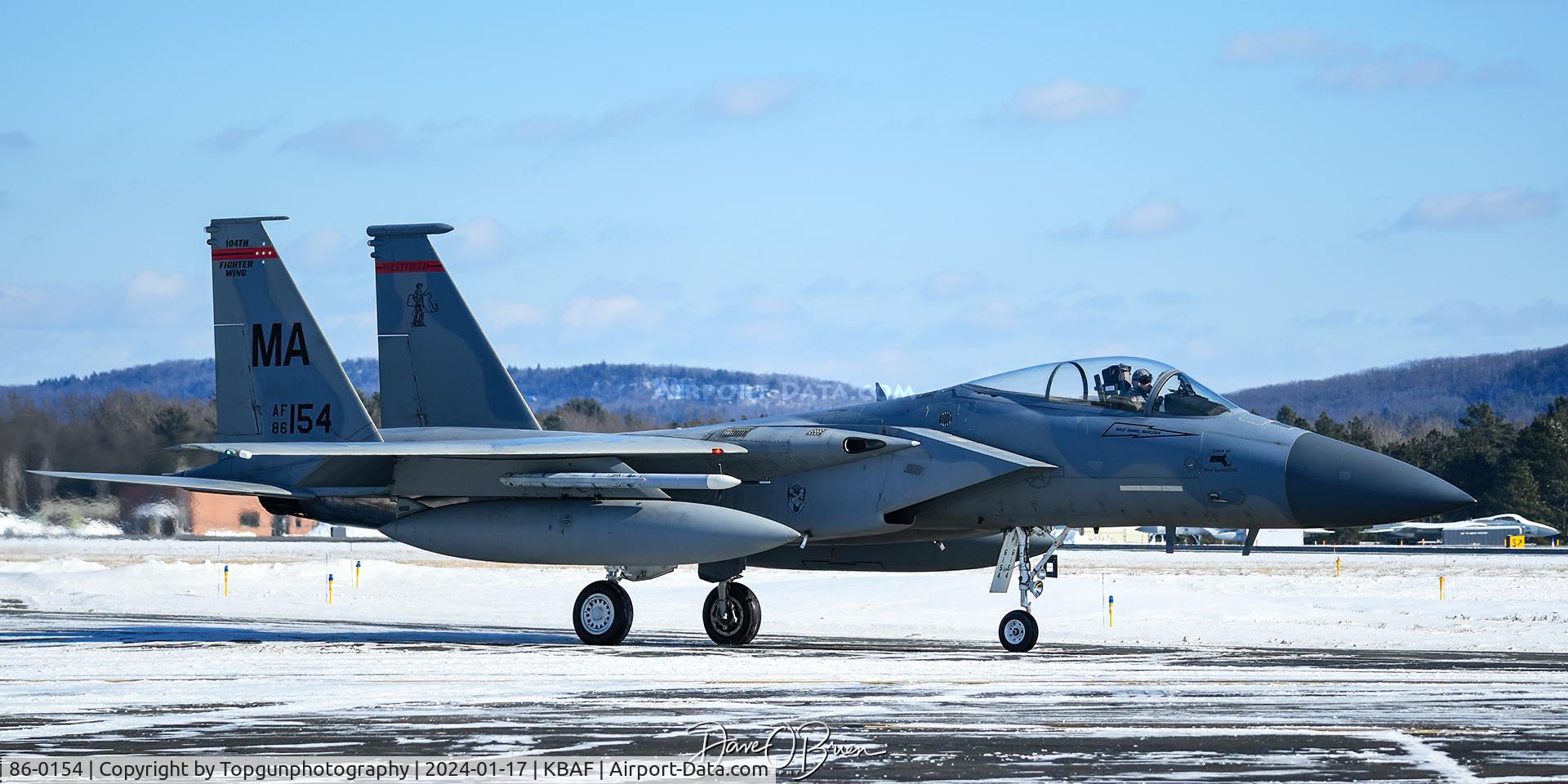 86-0154, 1986 McDonnell Douglas F-15C Eagle C/N 1001/C382, WINK11 taxiing to RW2
