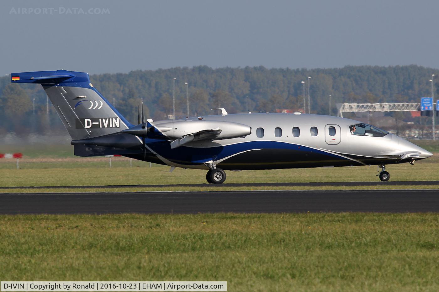 D-IVIN, 2008 Piaggio P-180 Avanti II C/N 1159, at spl