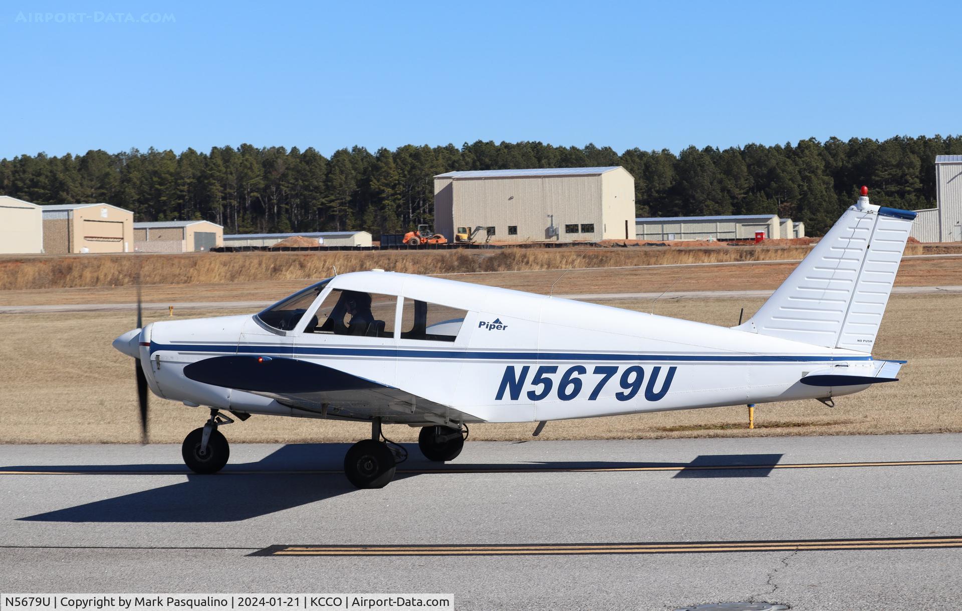 N5679U, 1969 Piper PA-28-140 C/N 28-26476, Piper PA-28-140