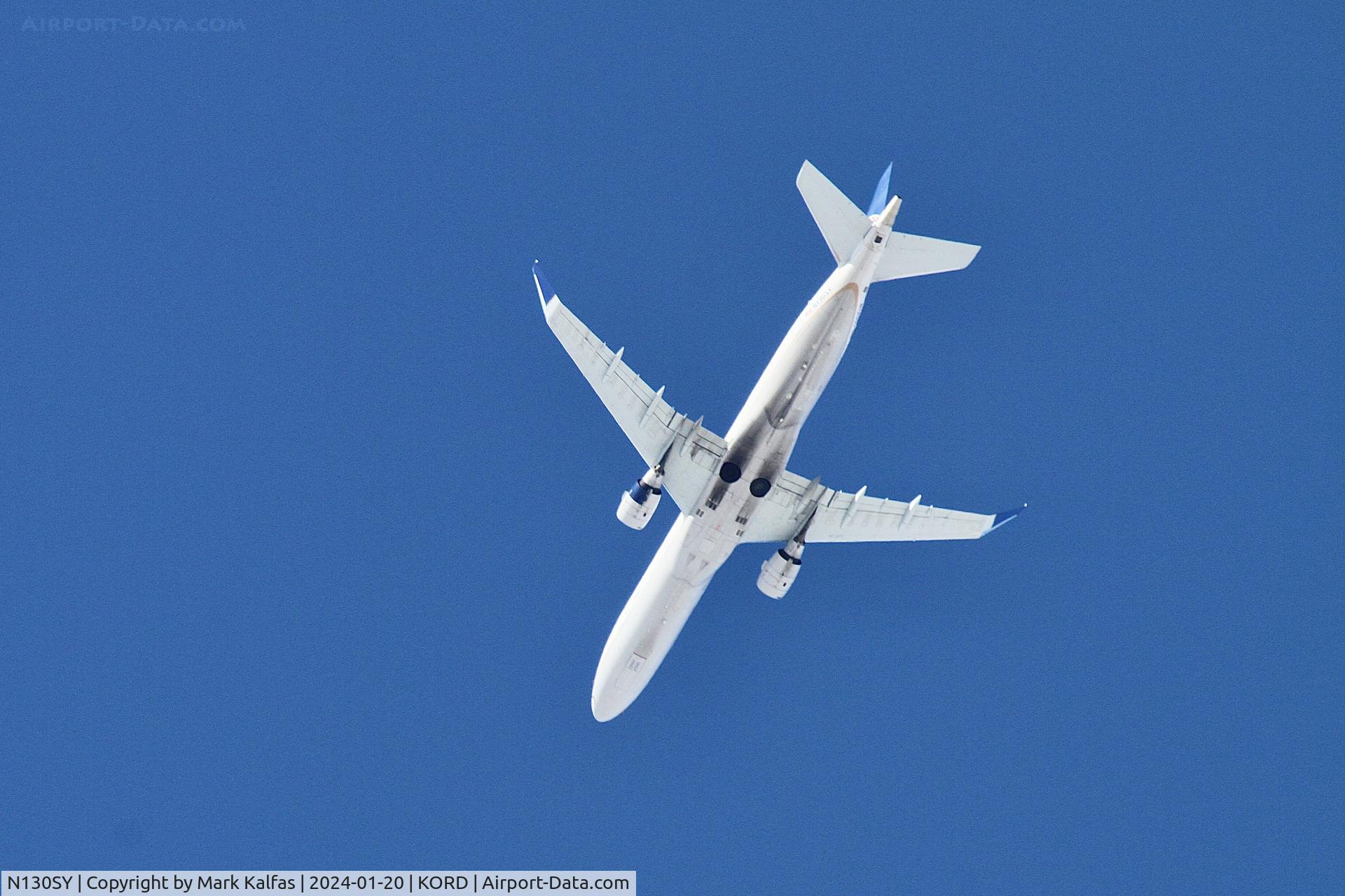 N130SY, 2015 Embraer 175LR (ERJ-170-200LR) C/N 17000449, E75L SkyWest / United Express. EMBRAER 175  N130SY SKW5220 KORD-KCOS