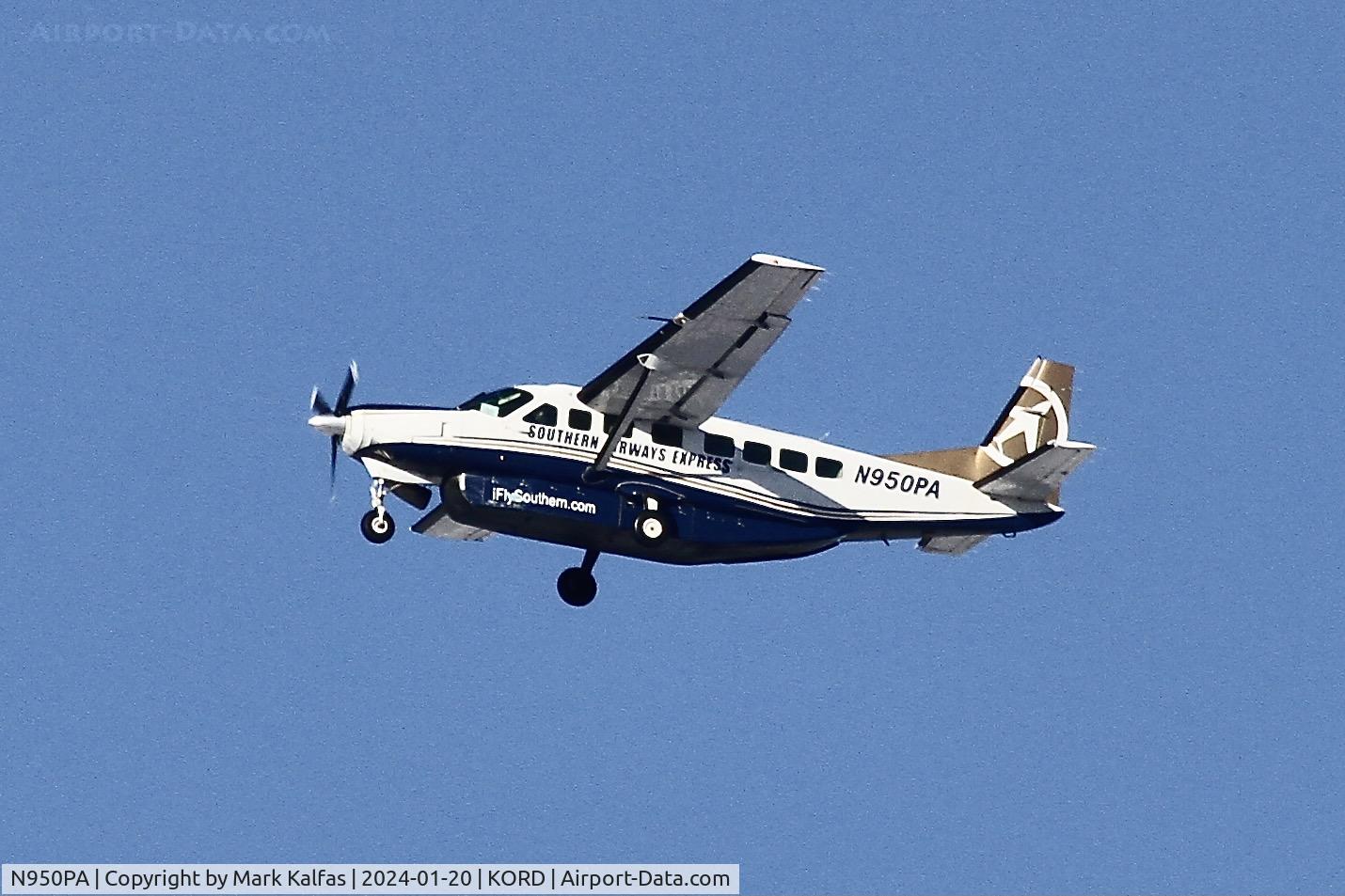 N950PA, 2004 Cessna 208B Grand Caravan C/N 208B-1063, C208 JA FLIGHT SERVICES. Southern Airways Express Cessna 208 Caravan N950PA FDY8067 ORS-STL