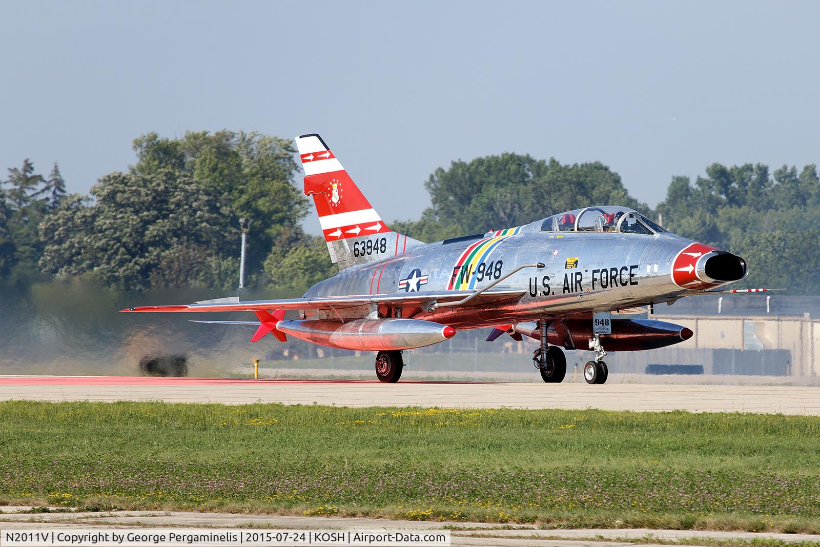 N2011V, 1958 North American F-100F Super Sabre C/N 243-224, Airventure 2015