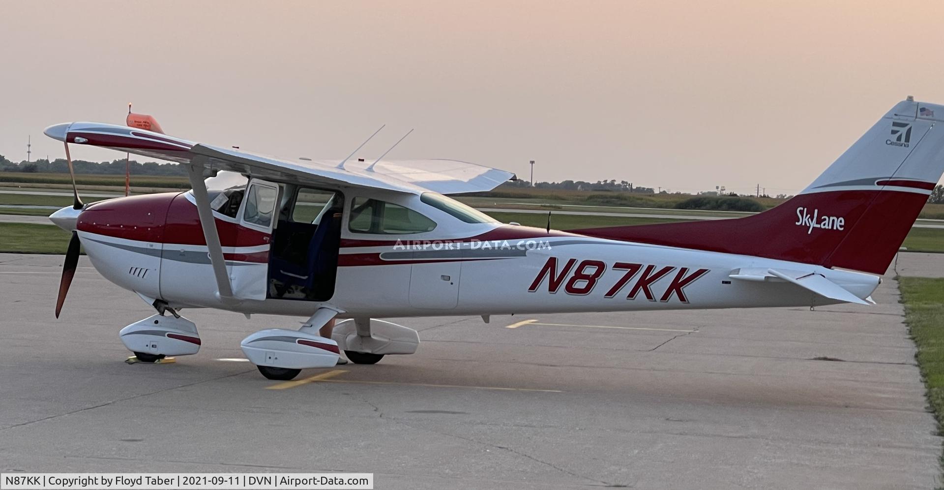 N87KK, 1976 Cessna 182 P Skylane C/N 18264839, Sitting on the Carver Aero Ramp