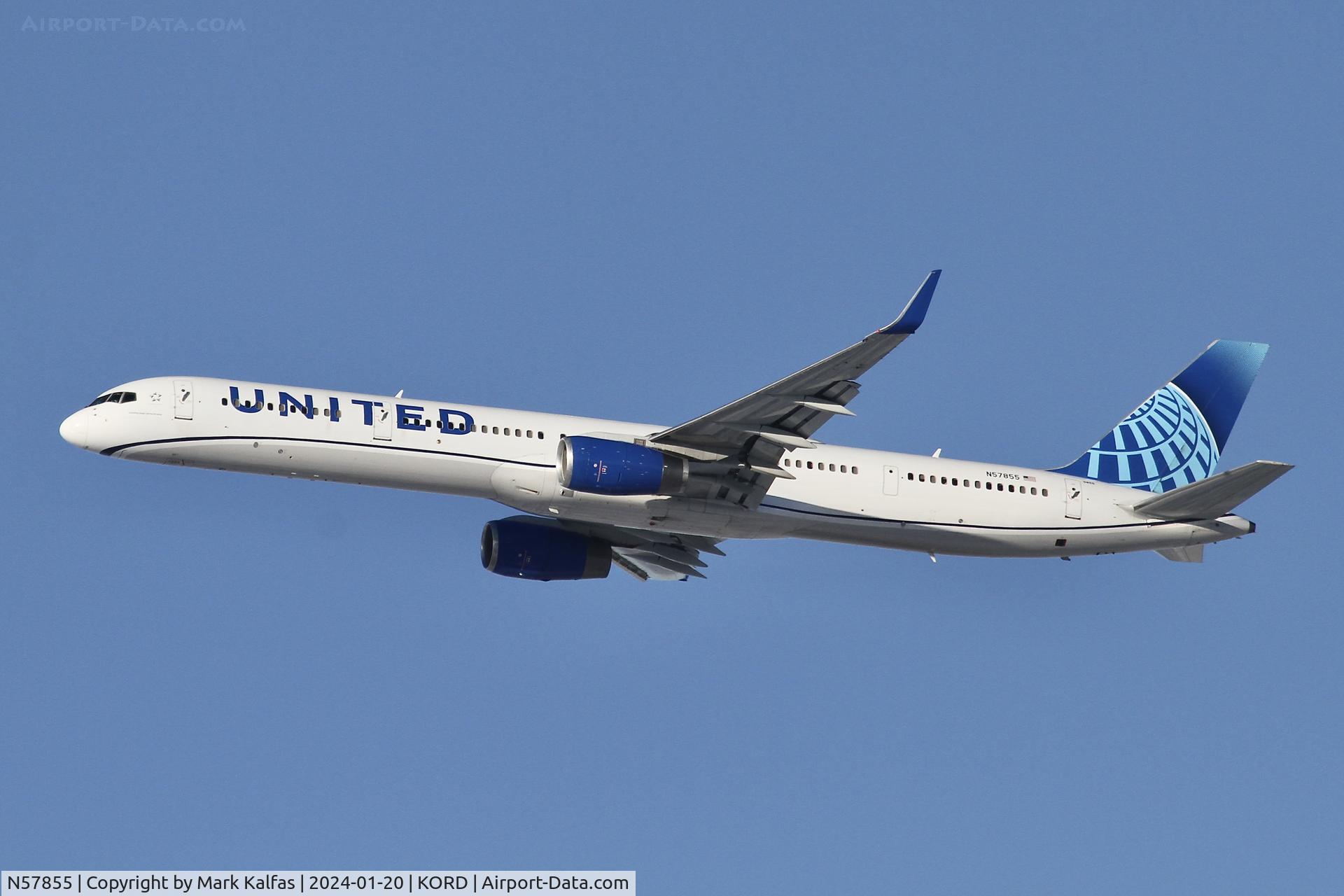 N57855, 2004 Boeing 757-324 C/N 32814, B753 United Airlines BOEING 757-324 N57855 UAL2004 ORD-DEN