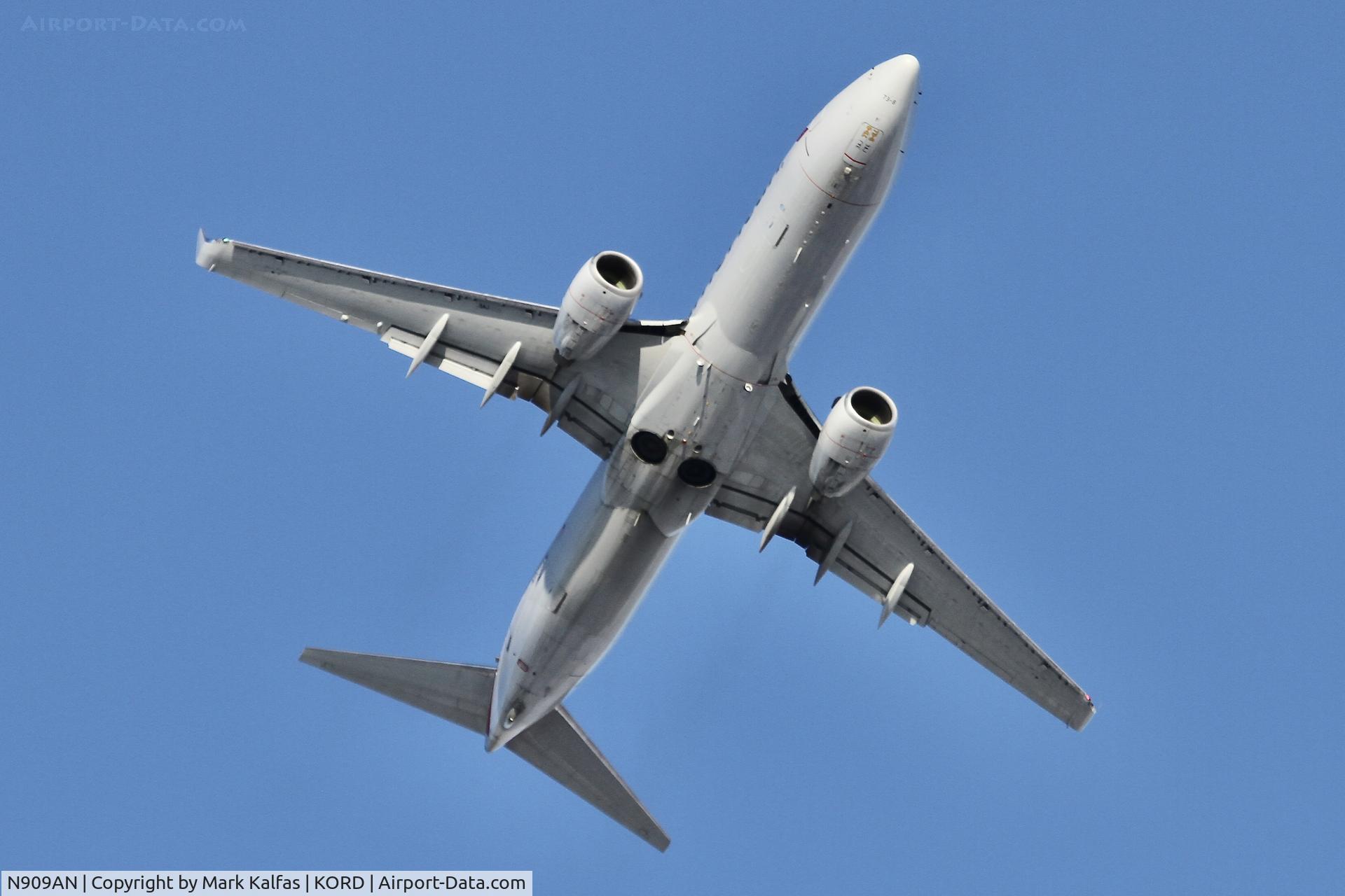 N909AN, 1999 Boeing 737-823 C/N 29511, B738 American Airlines BOEING 737-823 N909AN AAL1143 ORD-SAT,