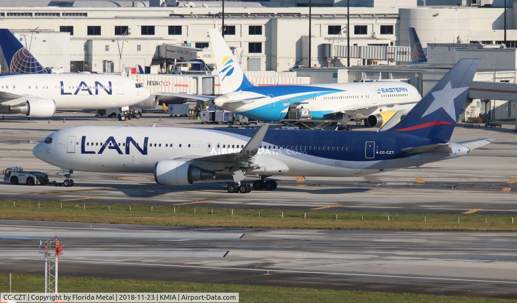 CC-CZT, 1998 Boeing 767-316/ER C/N 29228, LAN 763 zx
