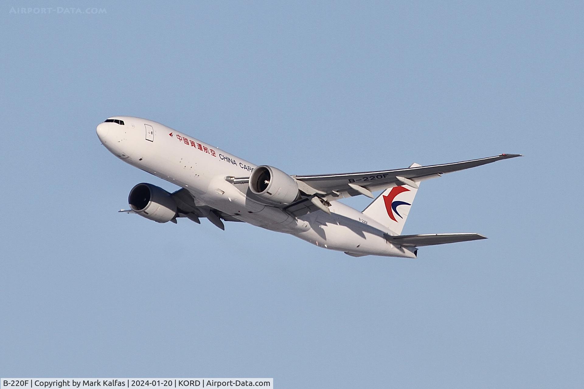 B-220F, Boeing 777-F6N C/N 66624, B77L China Cargo BOEING 777-F6N  B-220F CKK228 KORD-ZSPD
