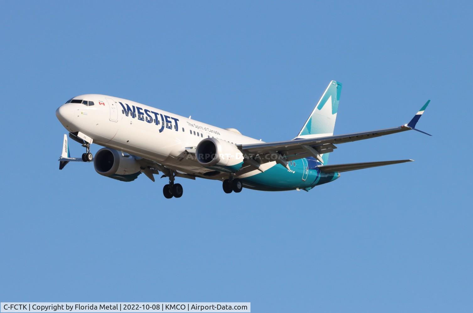 C-FCTK, 2018 Boeing 737-8 MAX C/N 60520, WJA 737-8 zx