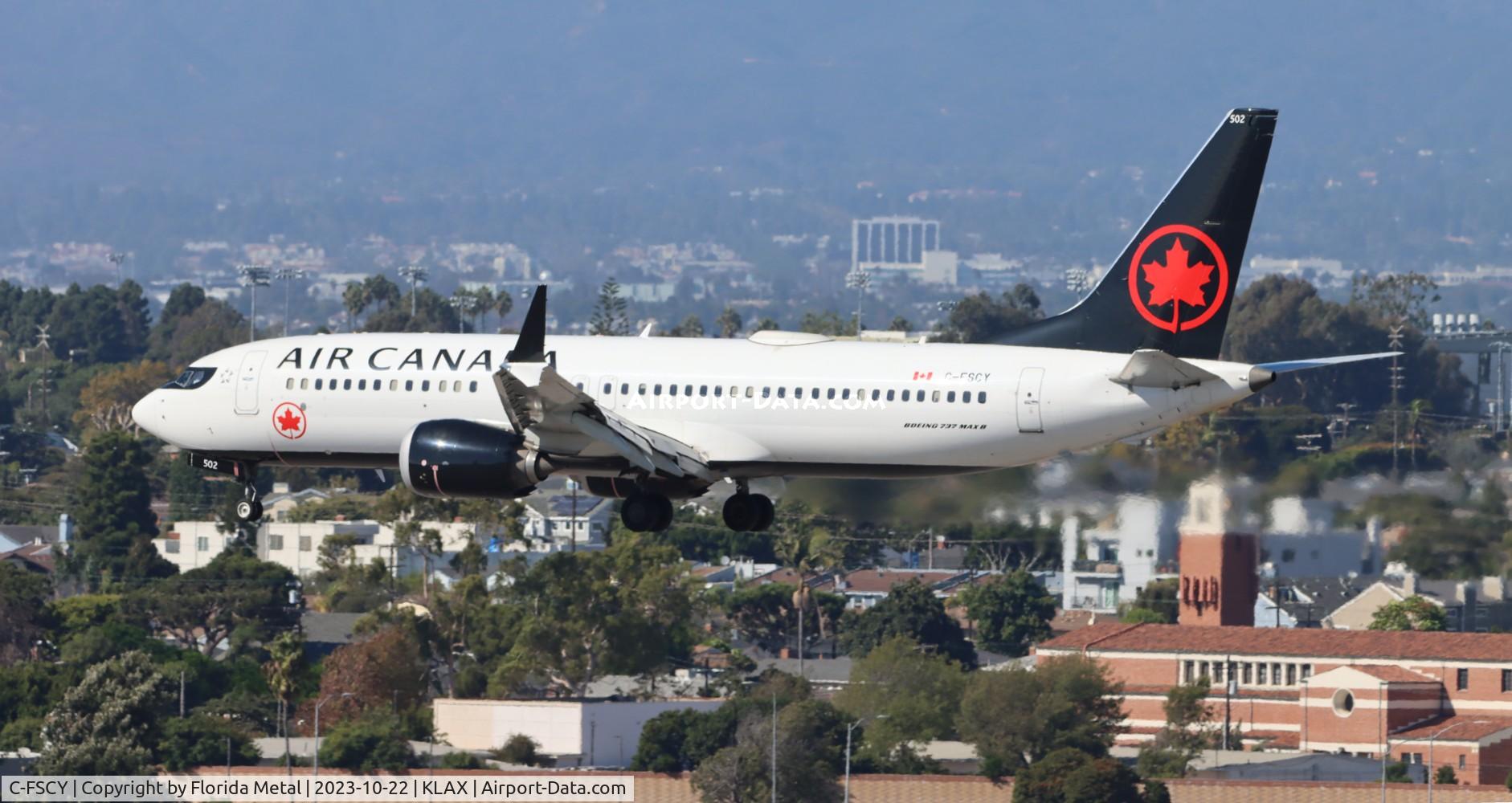 C-FSCY, 2017 Boeing 737-8 C/N 61208, ACA 737-8 zx