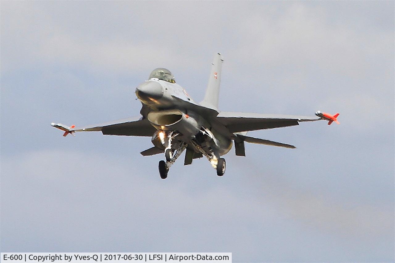 E-600, 1980 SABCA F-16AM Fighting Falcon C/N 6F-35, Royal Danish Air Force SABCA F-16AM Fighting Falcon, Onfinal rwy 29, St Dizier-Robinson Air Base 113 (LFSI)