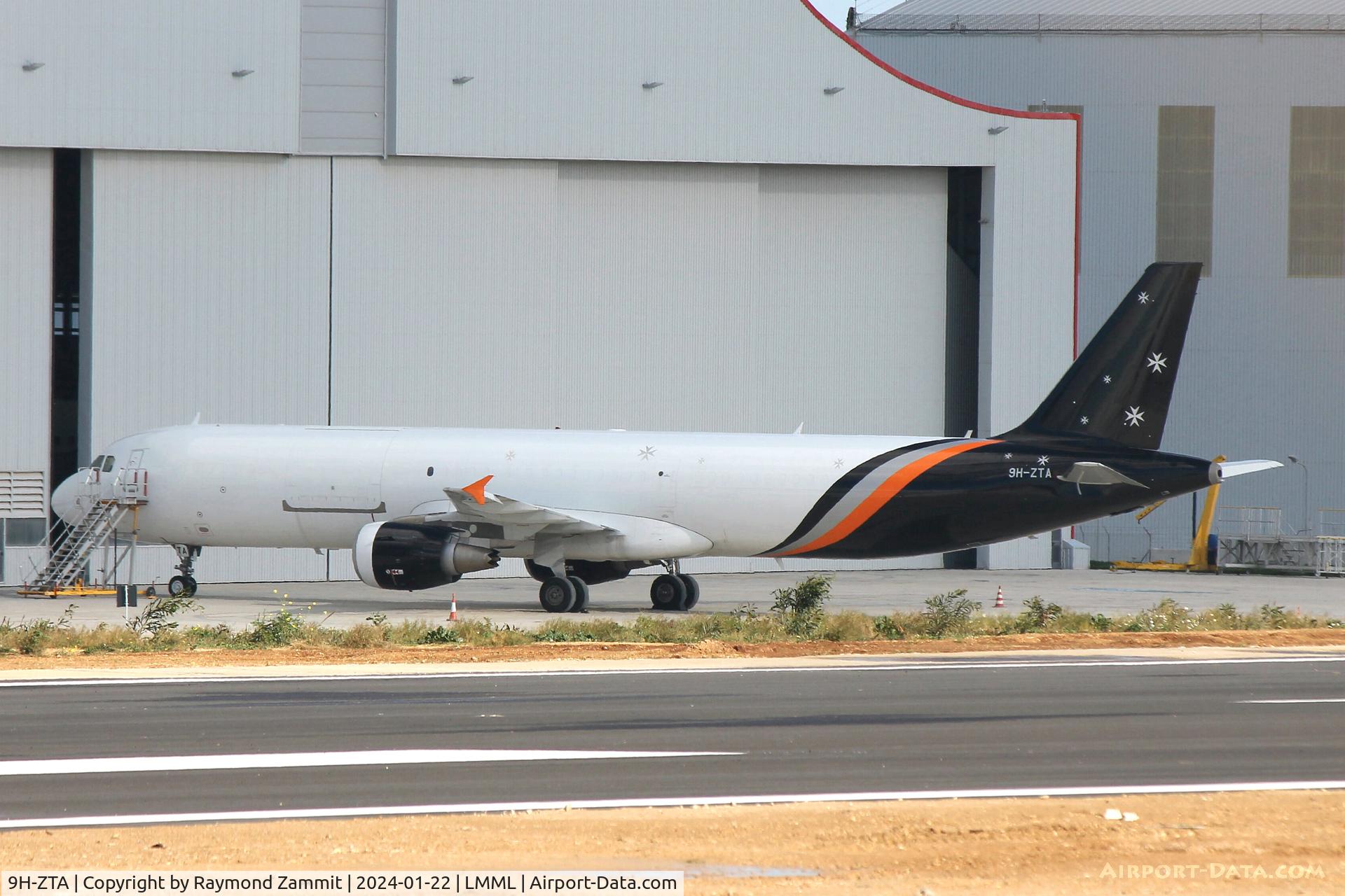 9H-ZTA, 2008 Airbus A321-211 C/N 3749, A321 9H-ZTA Titan Airways Malta