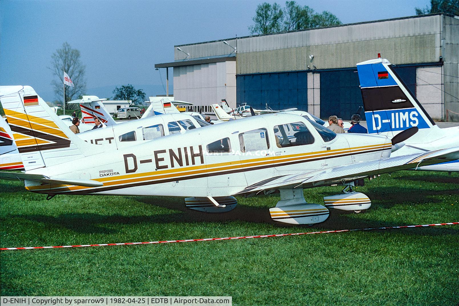 D-ENIH, 1981 Piper PA-28-236 Dakota C/N 28-8111060, IGM Baden-Oos 1982. Scanned from a slide.