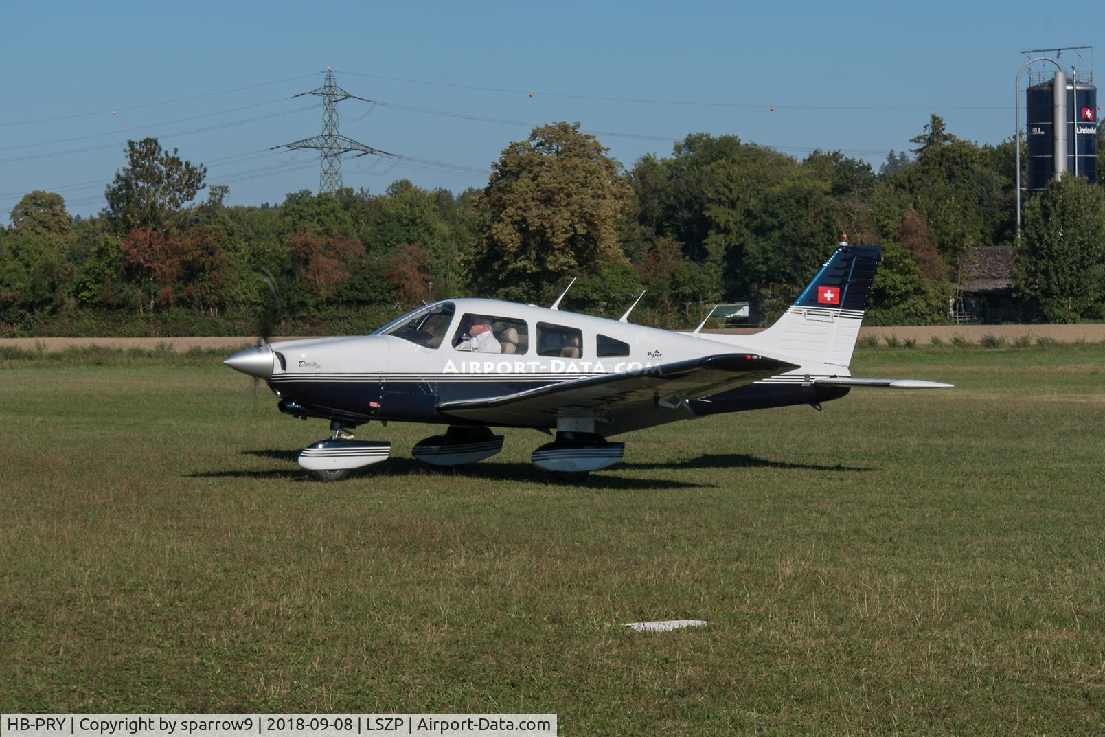 HB-PRY, 1981 Piper PA-28-236 Dakota C/N 28-8211013, At its base Biel-Kappelen.