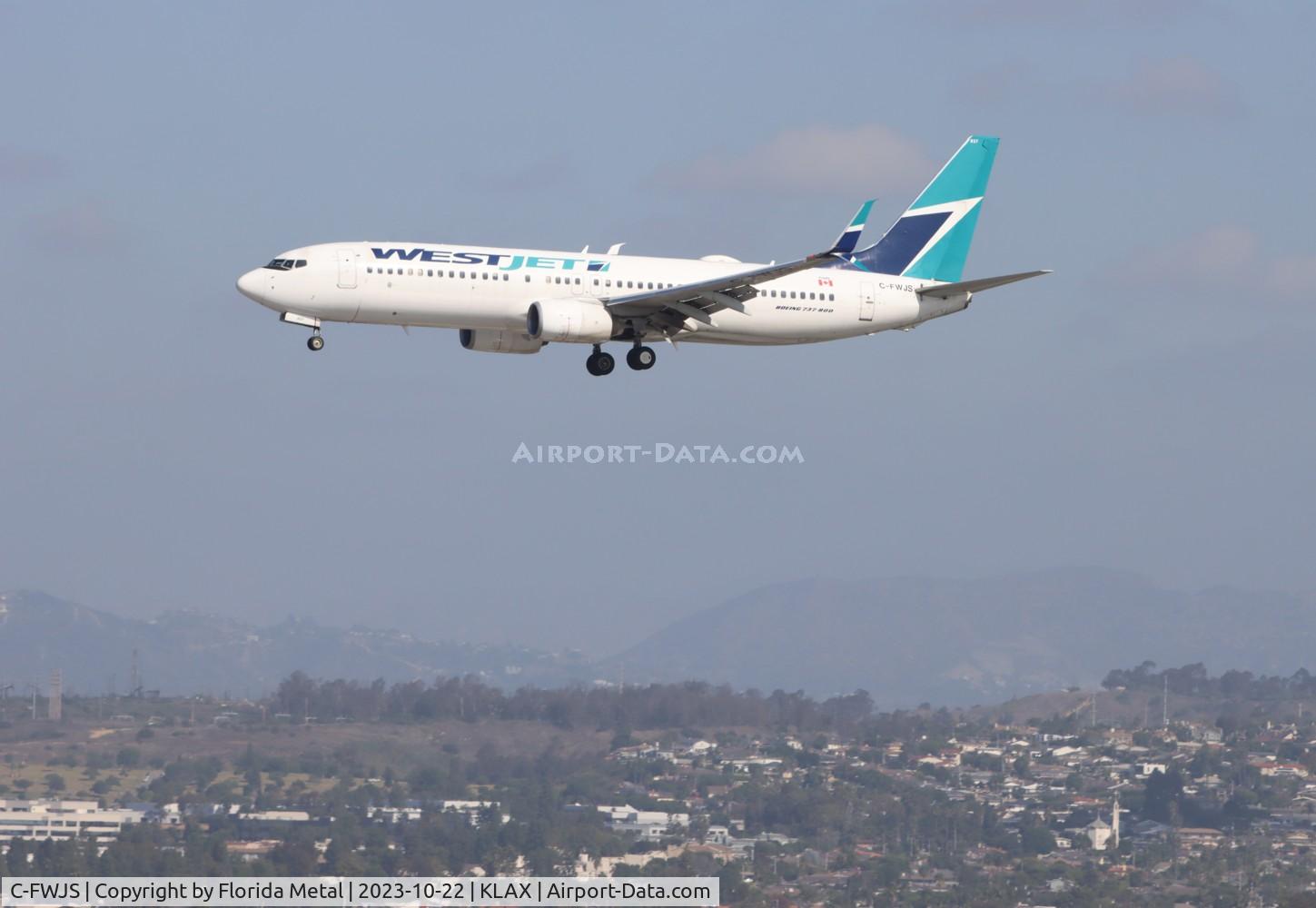 C-FWJS, 2014 Boeing 737-8CT C/N 39076, WJA 738 zx CYVR-LAX