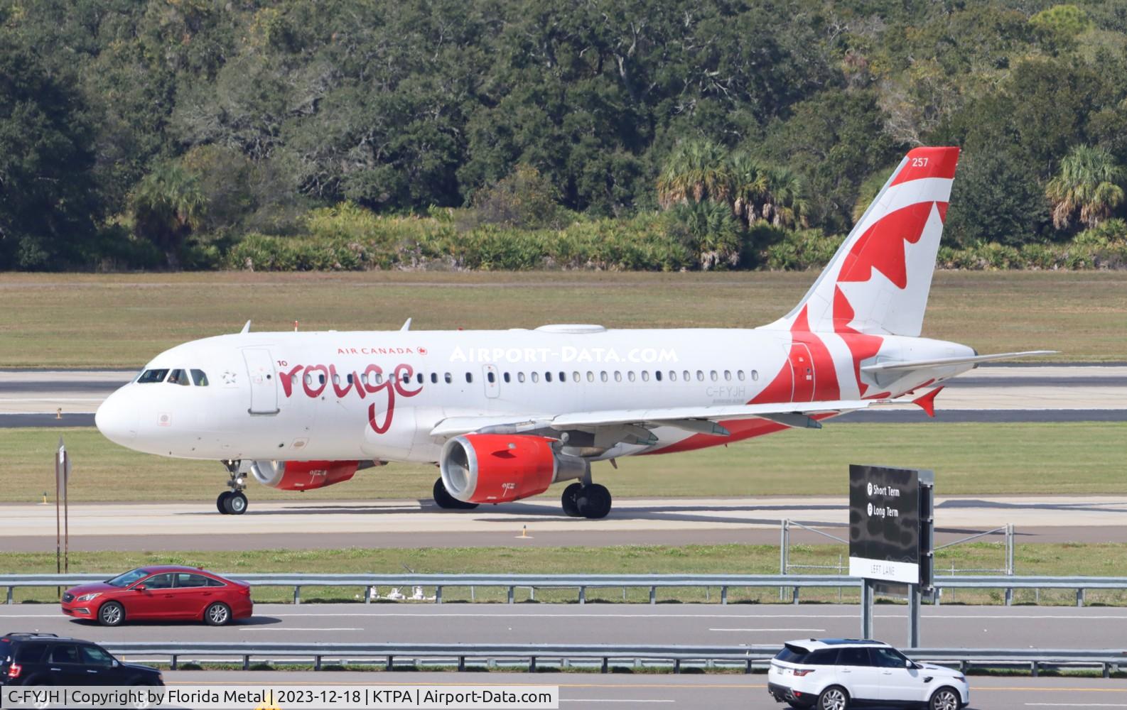 C-FYJH, 1996 Airbus A319-114 C/N 672, Rouge A319 zx