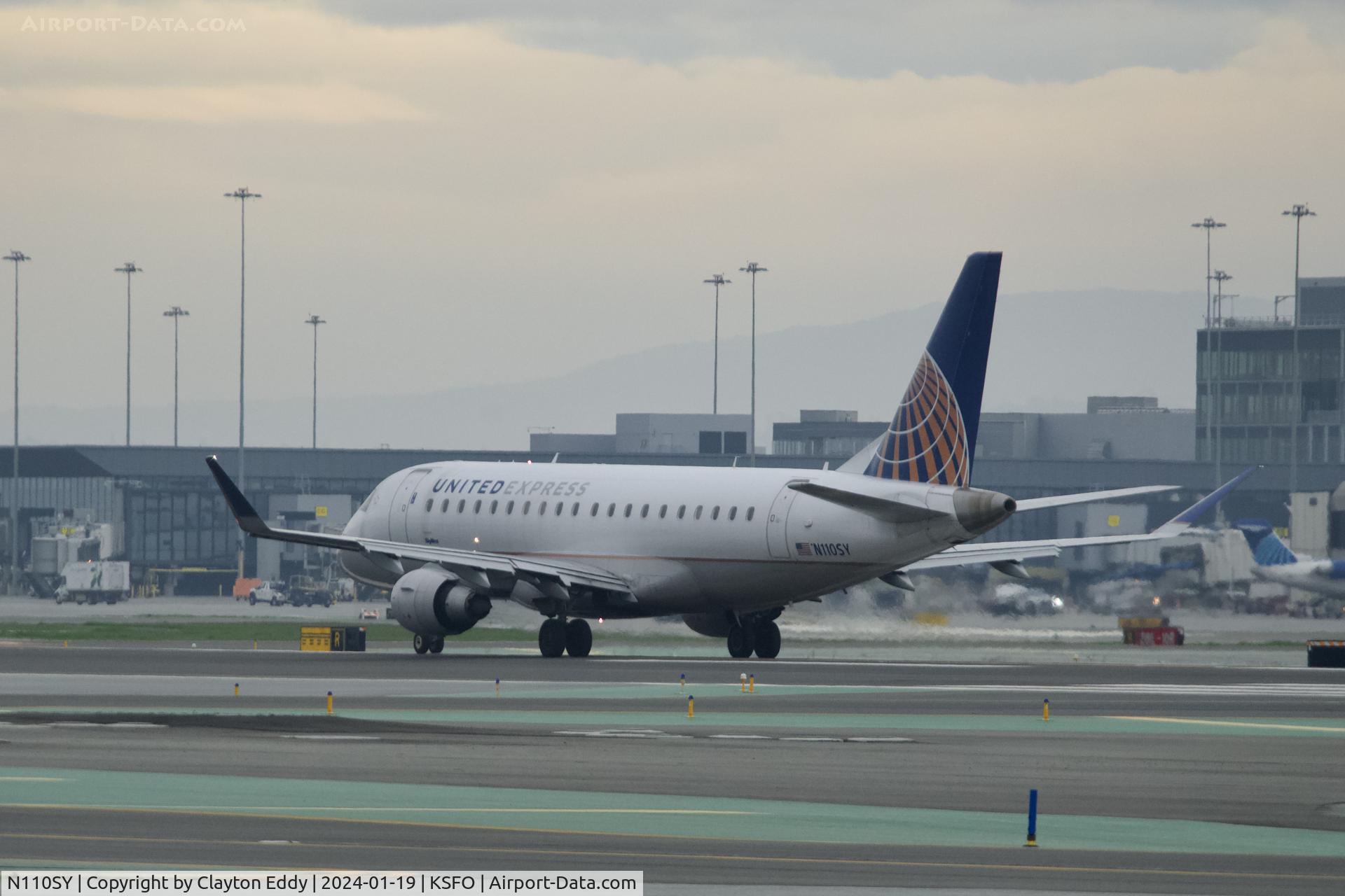 N110SY, 2014 Embraer 175LR (ERJ-170-200LR) C/N 17000405, SFO 2024.