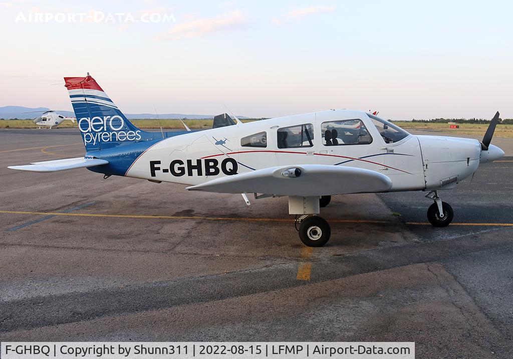 F-GHBQ, Piper PA-28-181 Archer C/N 28-8290018, Parked...